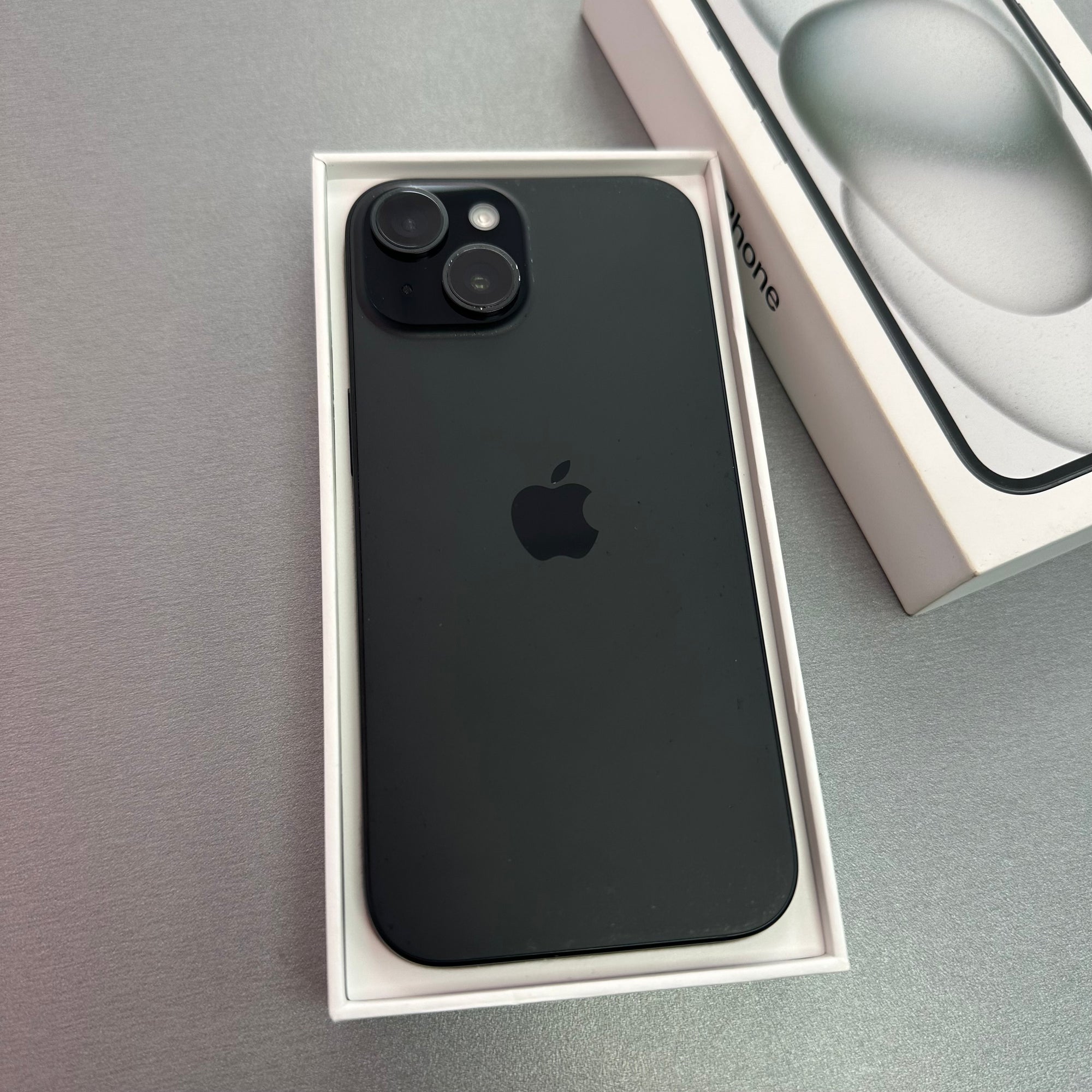 Apple iPhone 15 128GB Black - 92% Battery Health