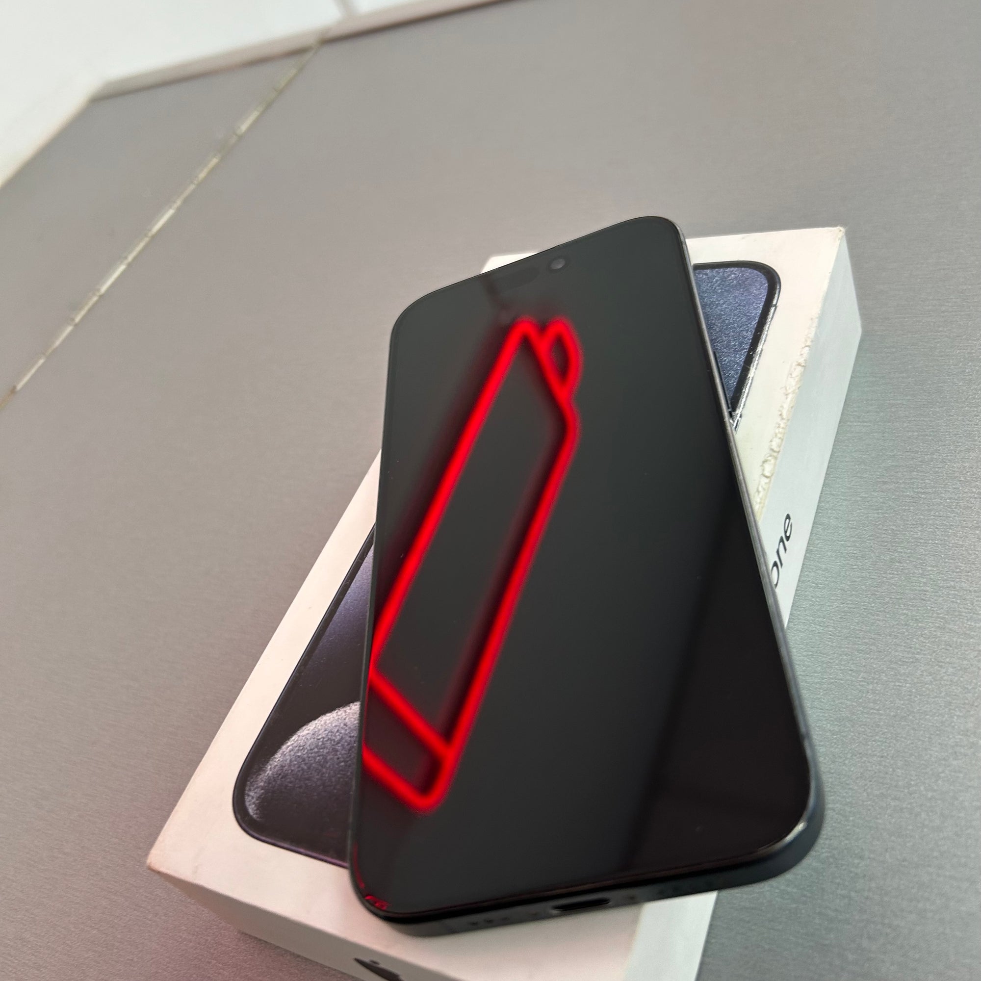 Apple iPhone 15 Pro 128GB Blue Titanium - 100% Battery Health