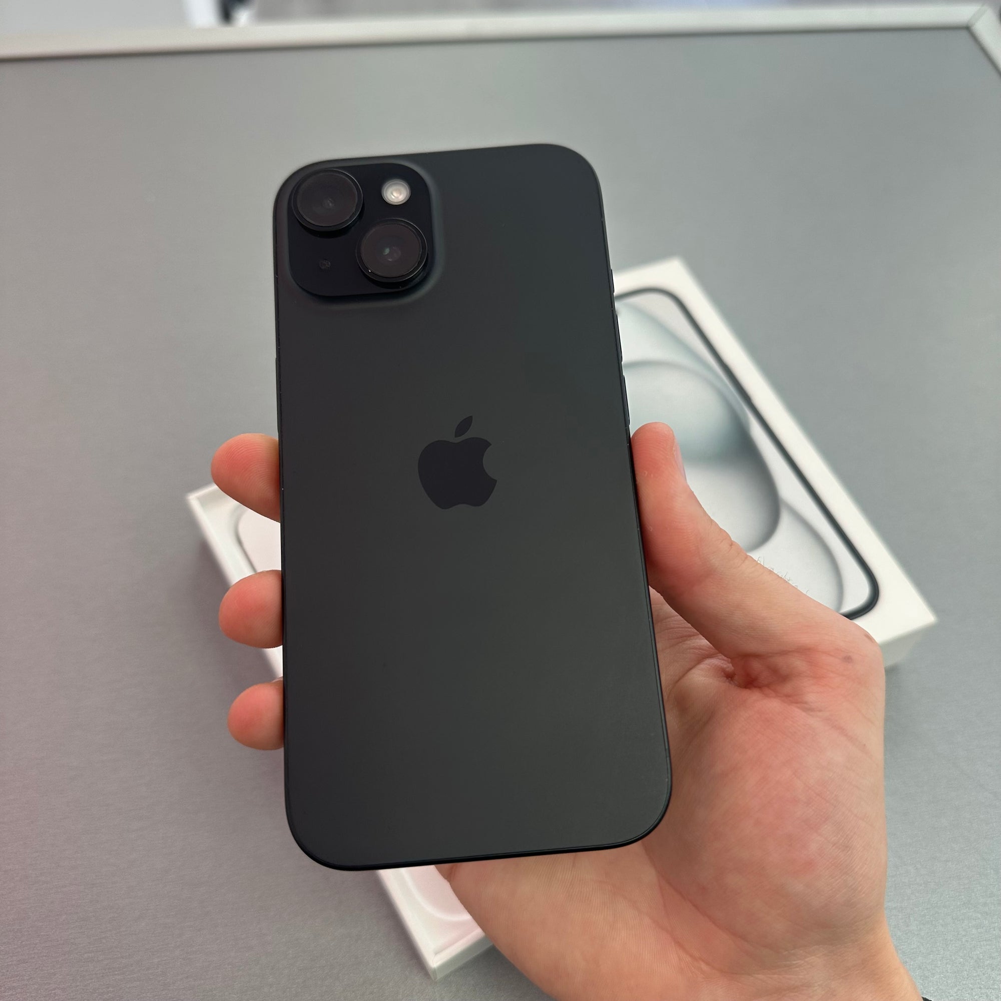 Apple iPhone 15 128GB Black - 91% Battery Health