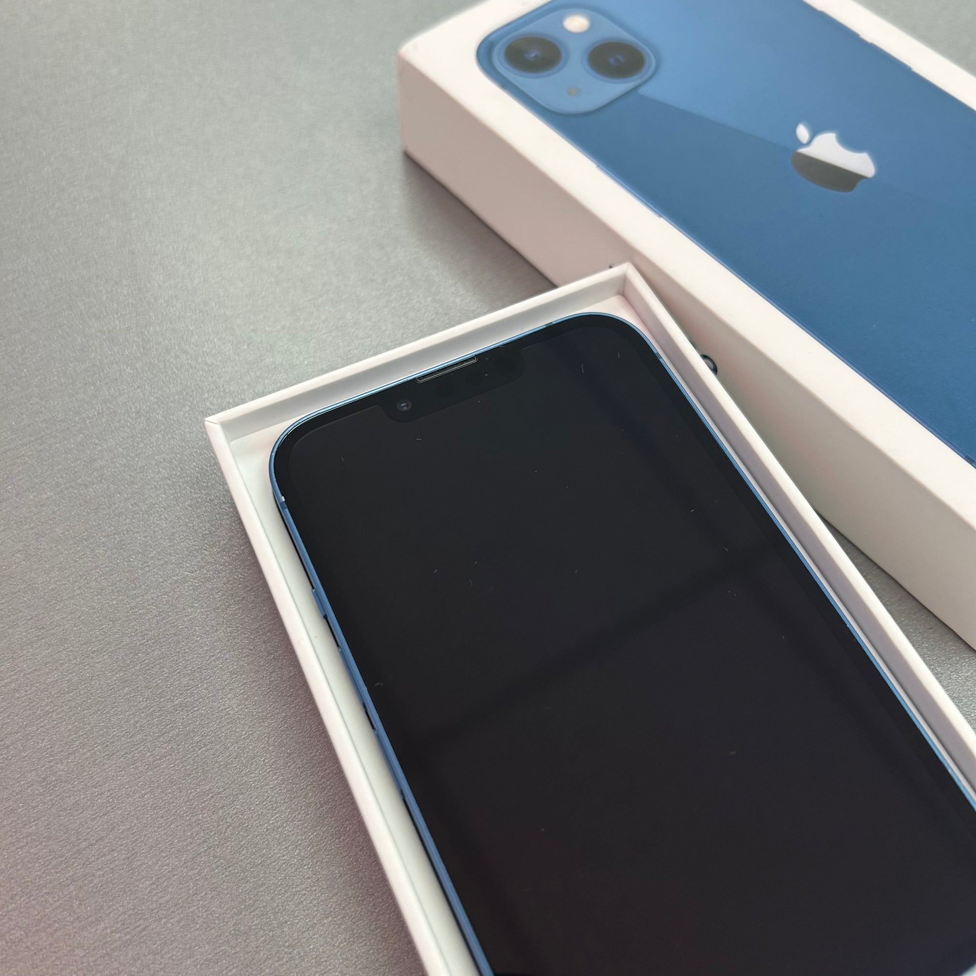 Apple iPhone 13 128GB Blue - 100% Battery Health