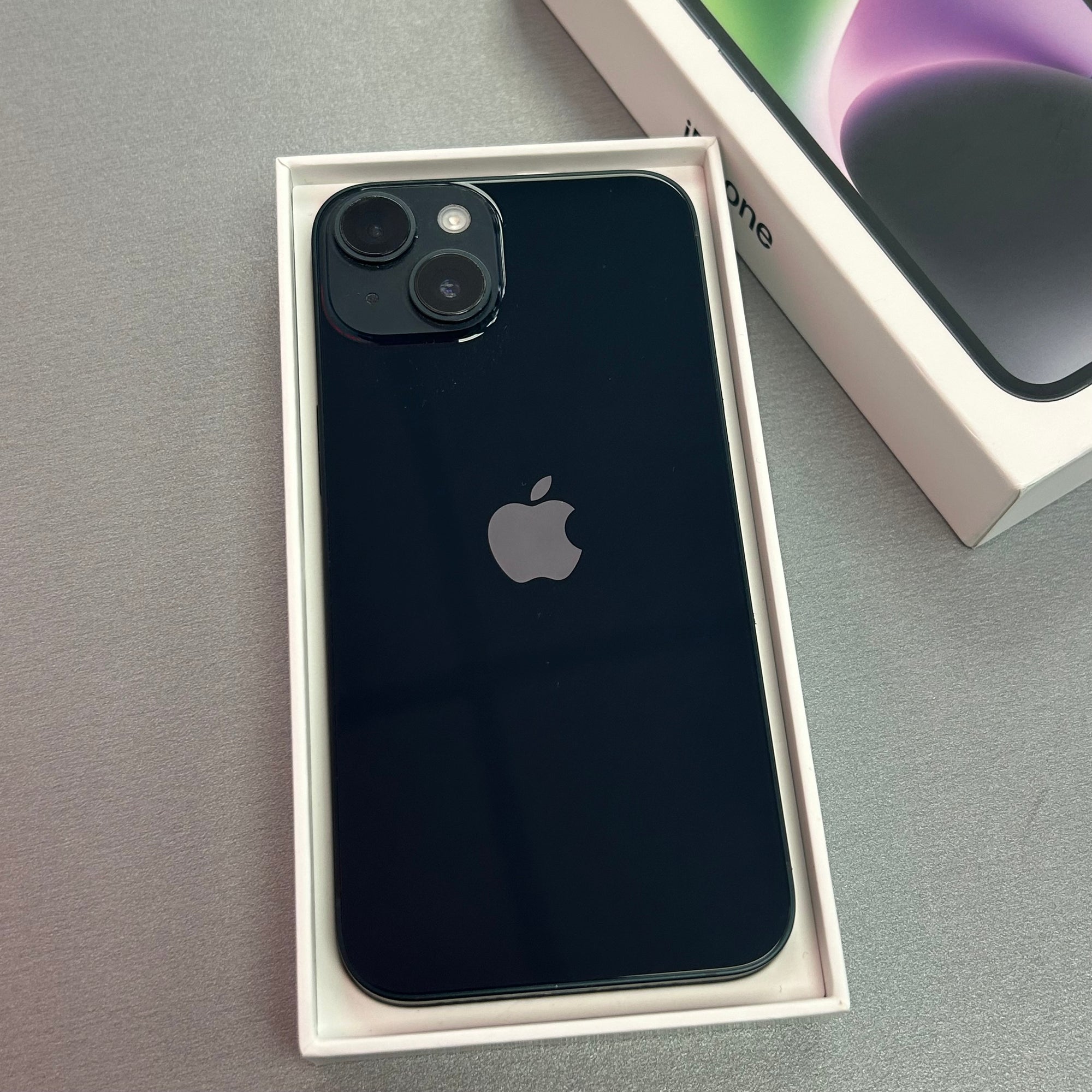 Apple iPhone 14 256GB - Midnight & 100% Battery Health