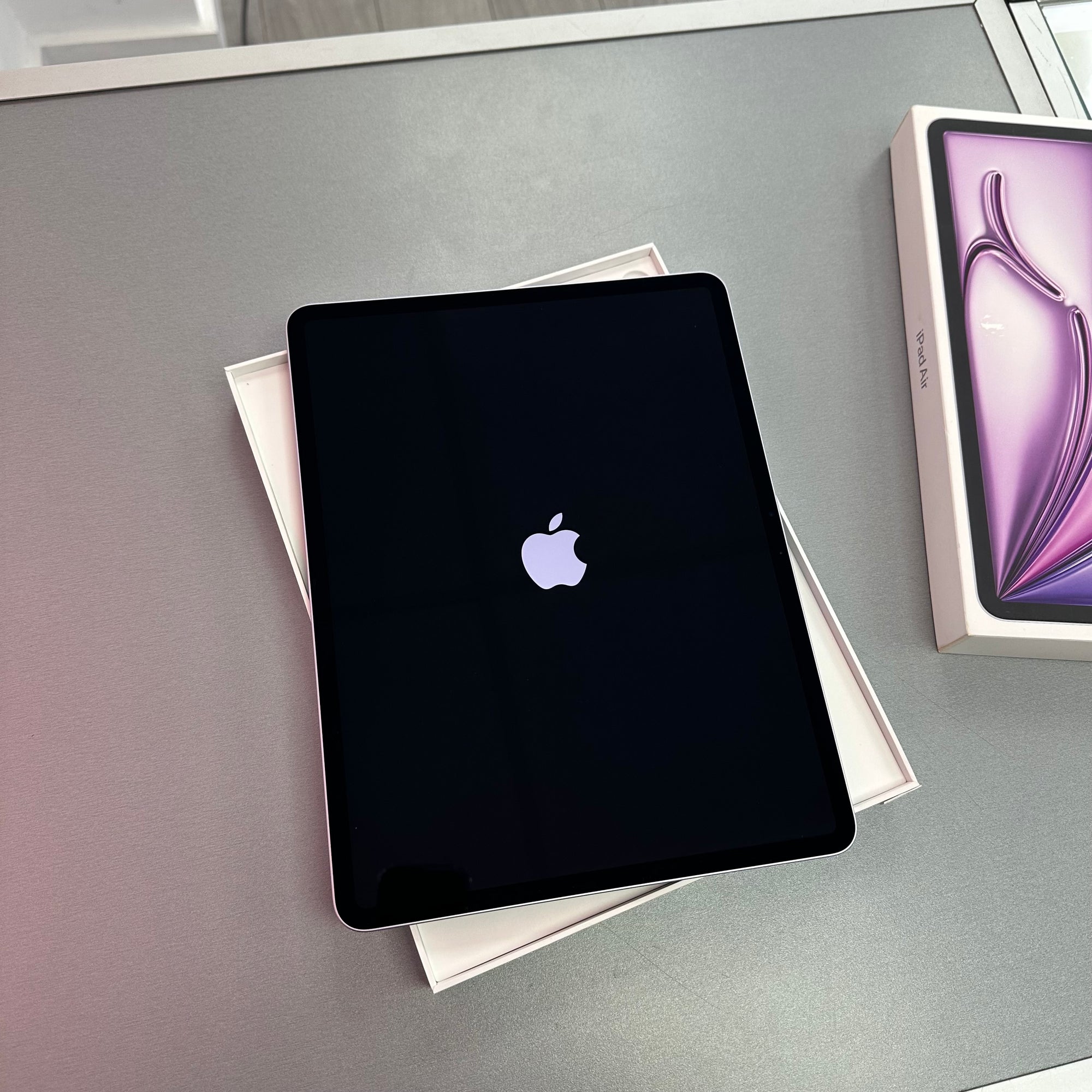 2024 Apple iPad Air 11" M2 Processor Wi-Fi 128GB Purple