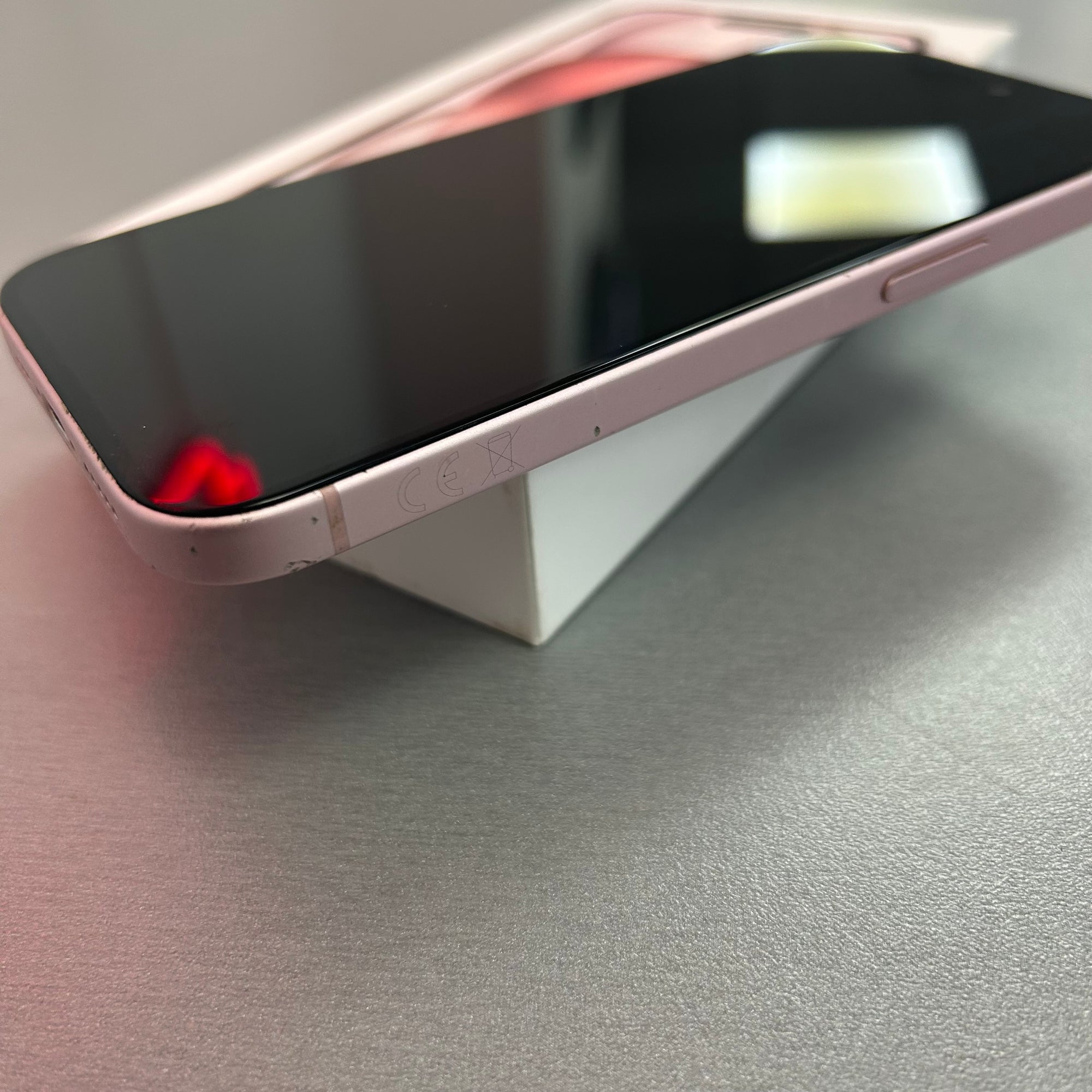 Apple iPhone 15 128GB Pink 100% Battery Health