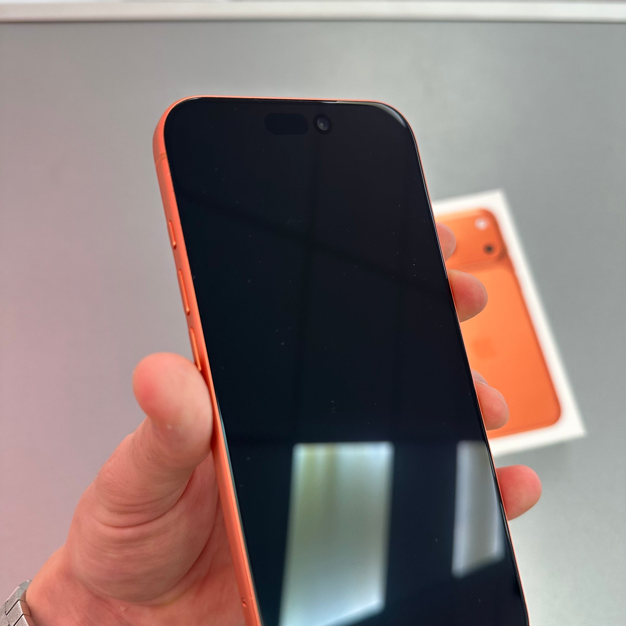 Apple iPhone 17 Pro Max 256GB Cosmic Orange - 100% Battery Health