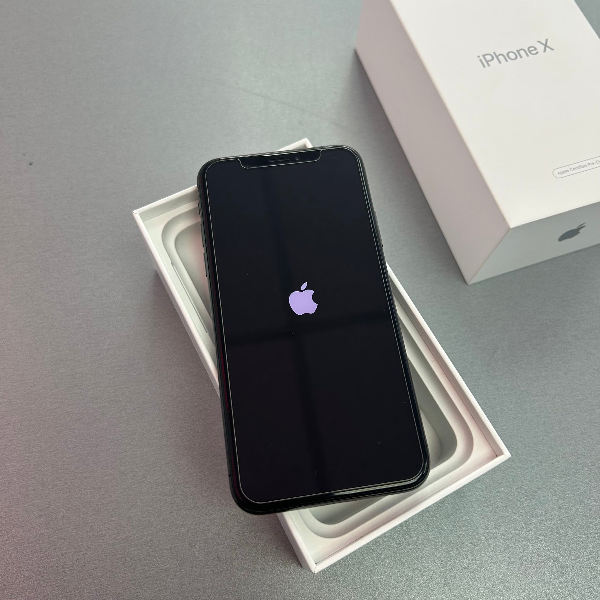 Apple iPhone X Space Grey 256GB - 100% Battery Health