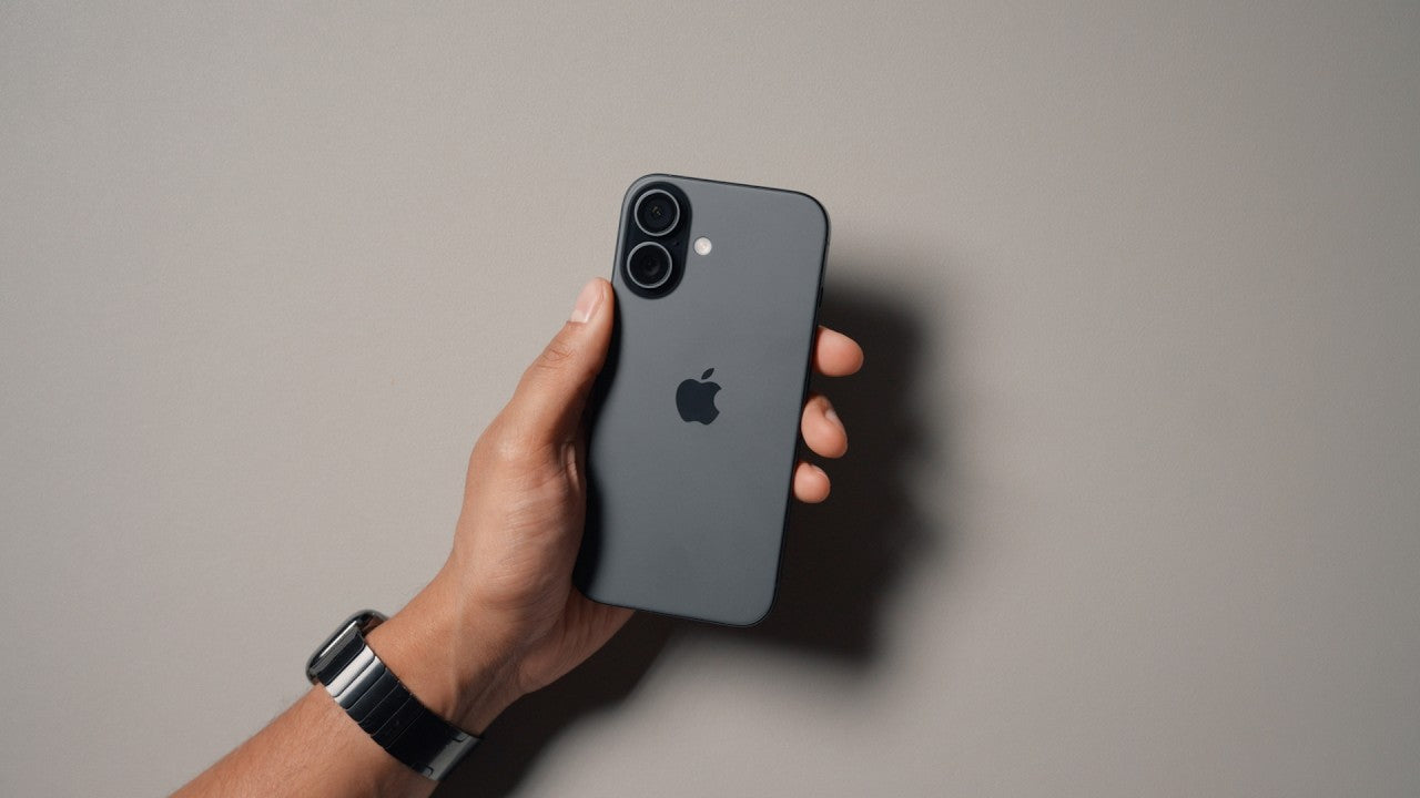 Brand New Apple iPhone 16 128GB Black