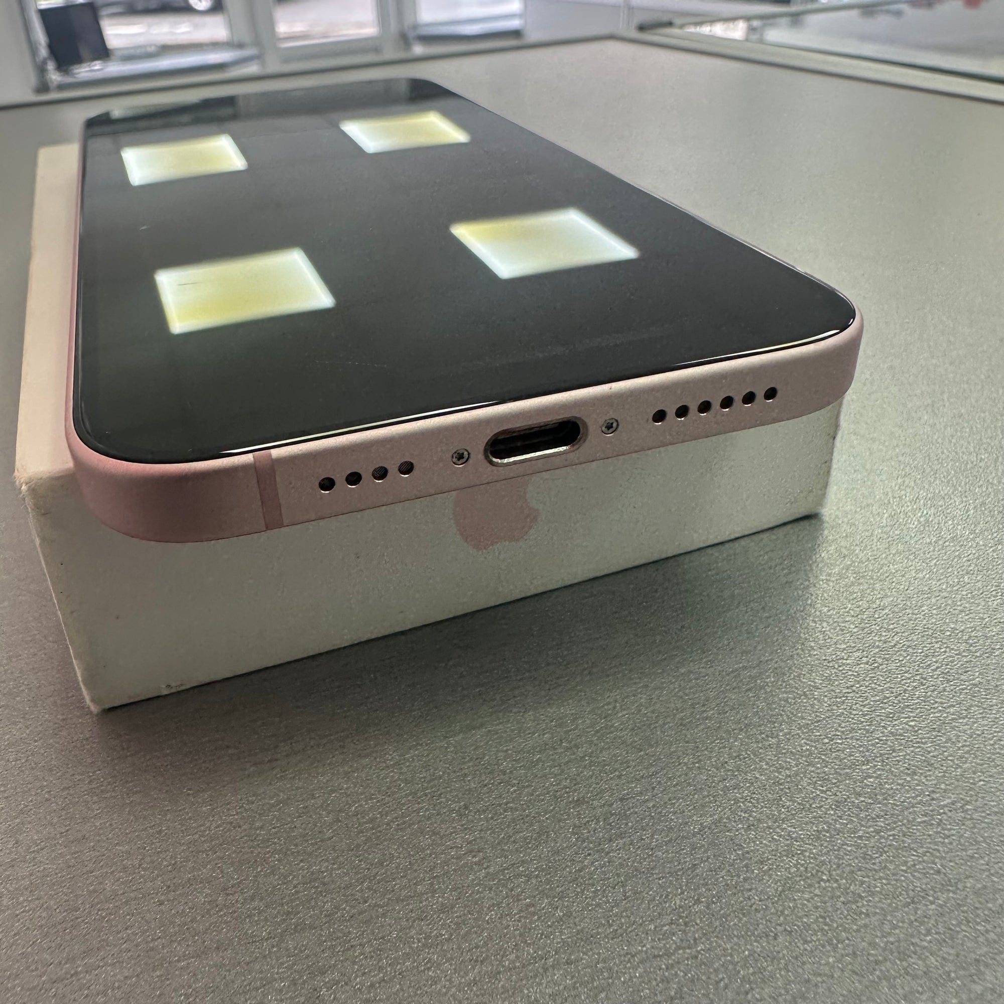 Apple iPhone 15 Plus Pink 128GB Unlocked