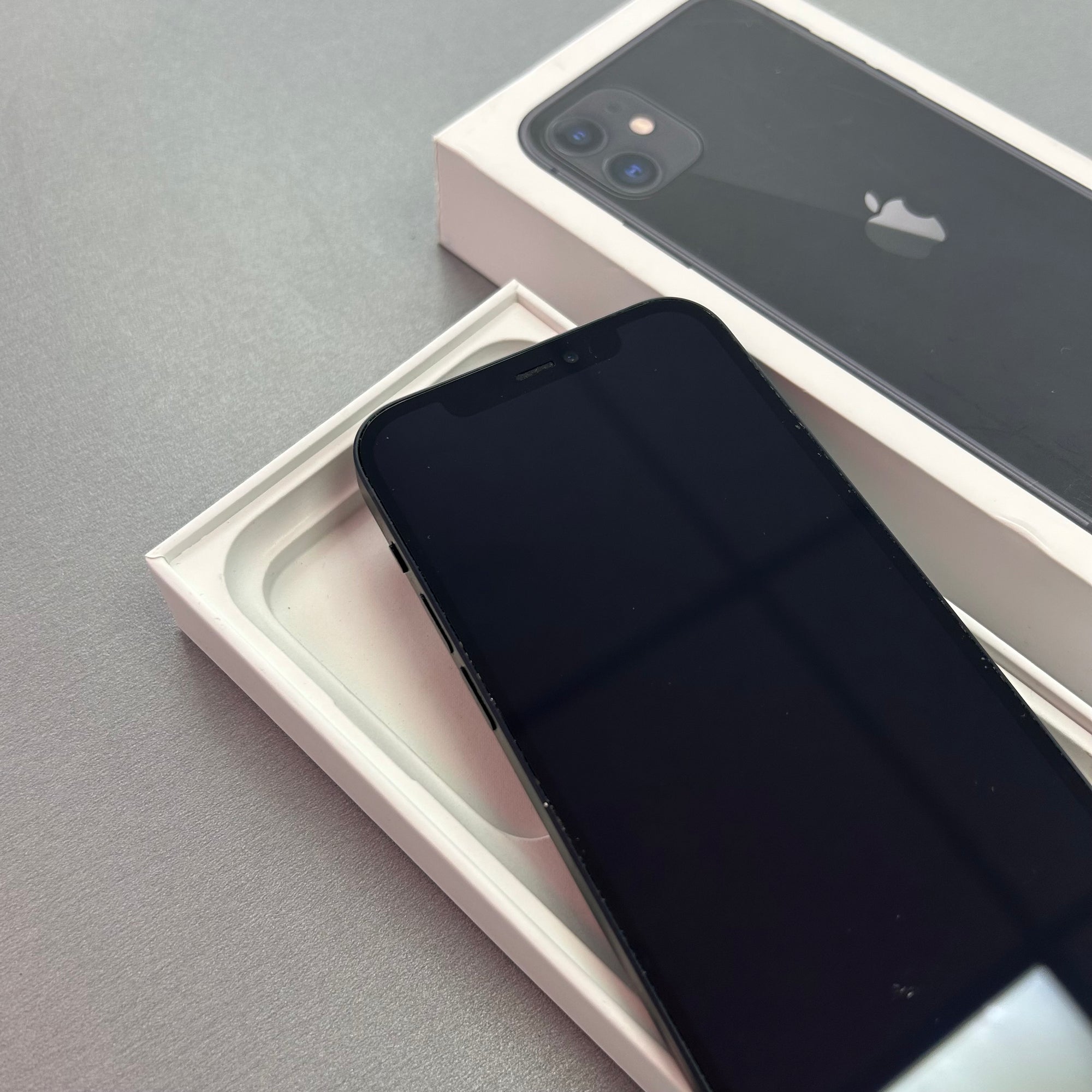 Apple iPhone 12 64GB Black 91% Battery Health