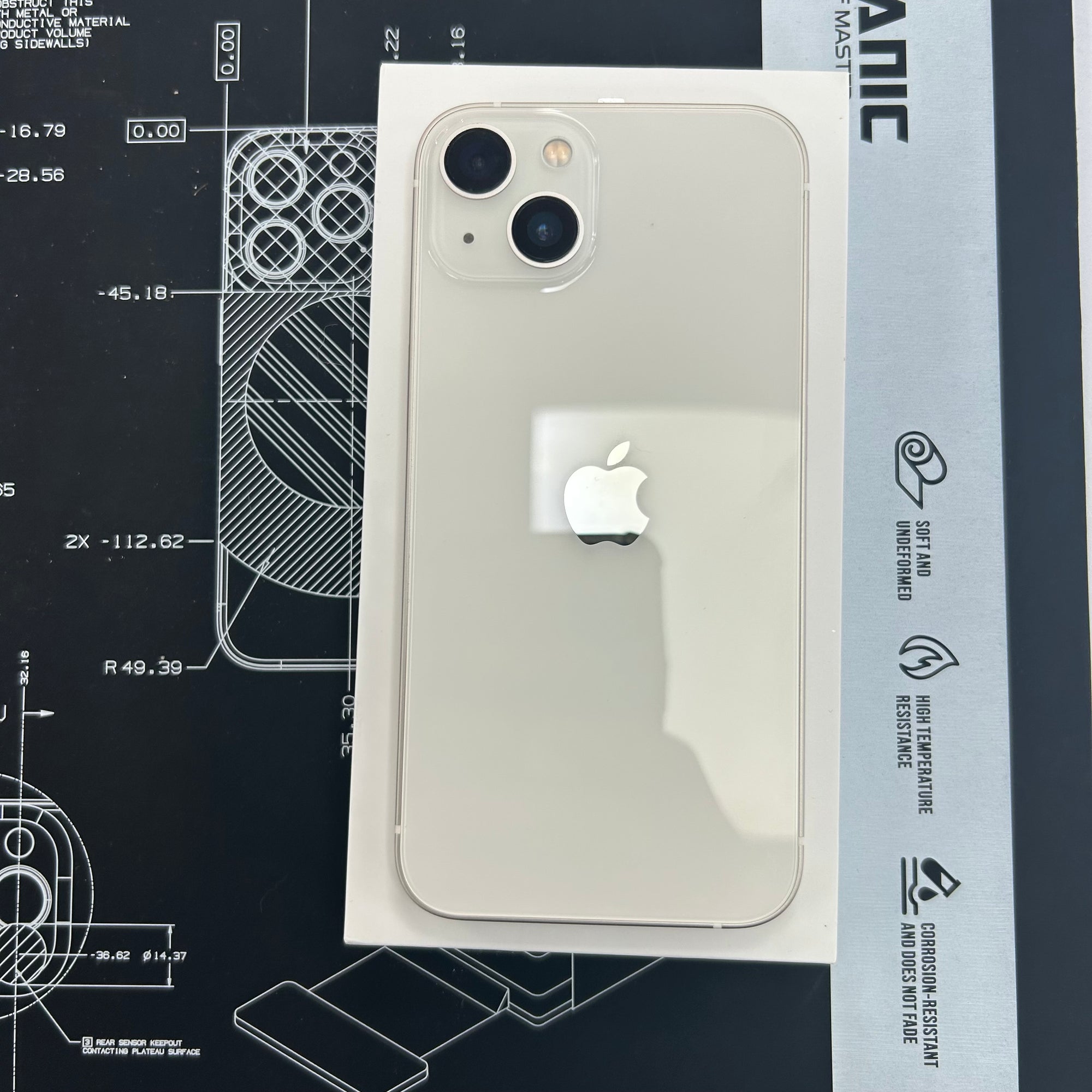 Apple iPhone 13 128GB White 100% Battery Health