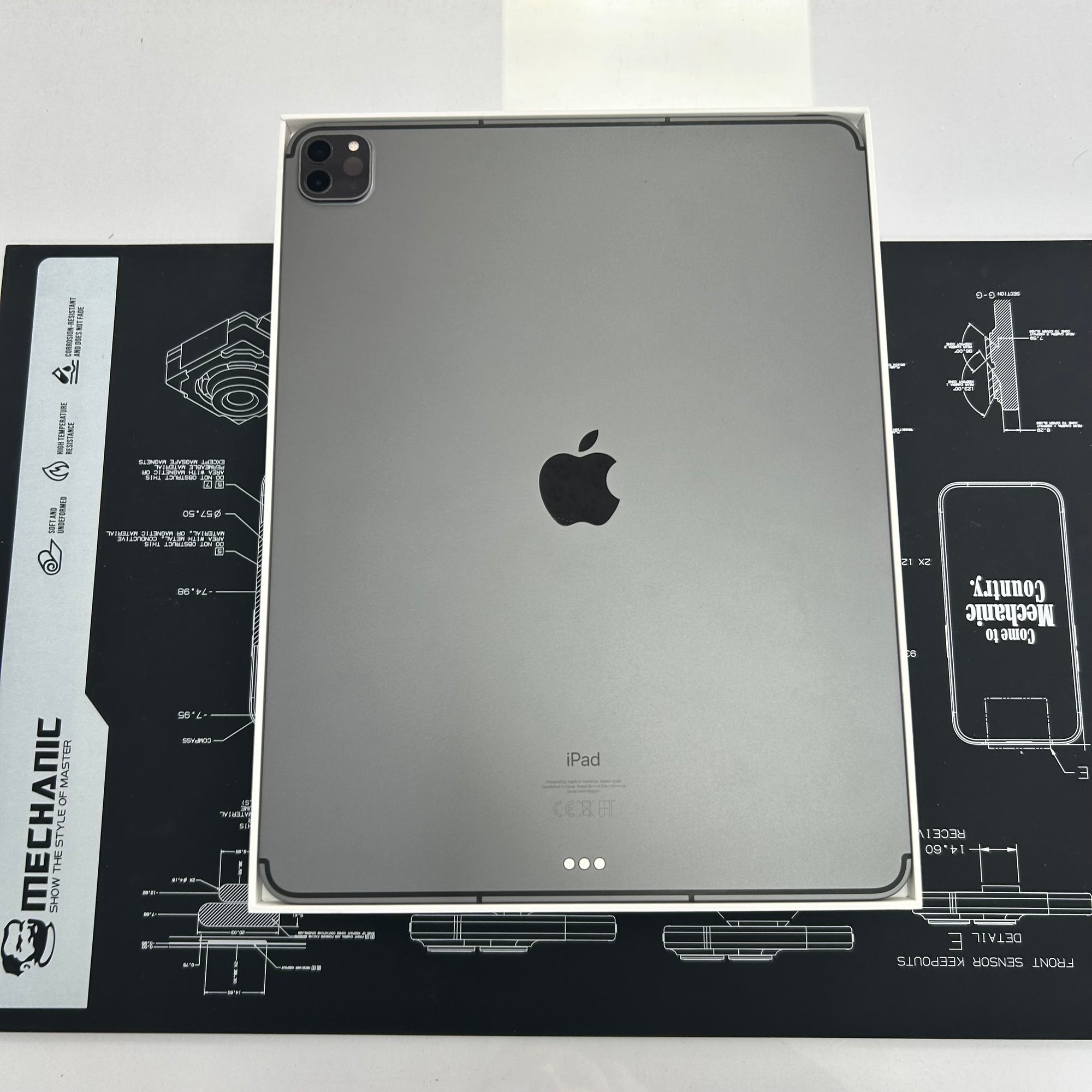 Apple iPad Pro (5th Generation) 128GB Space Grey Wi-Fi 12.9inch