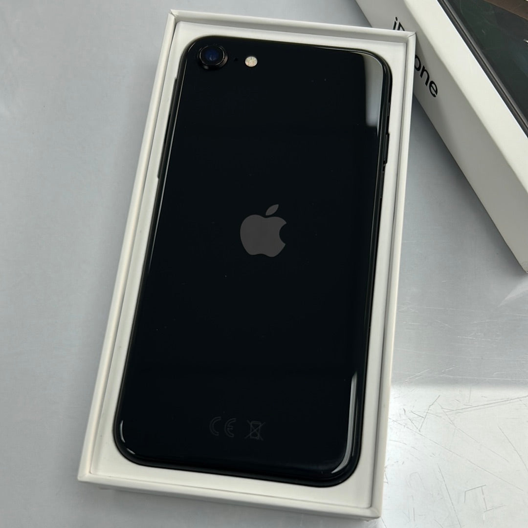 Apple iPhone SE 2020 64GB Black - 100% Battery Health