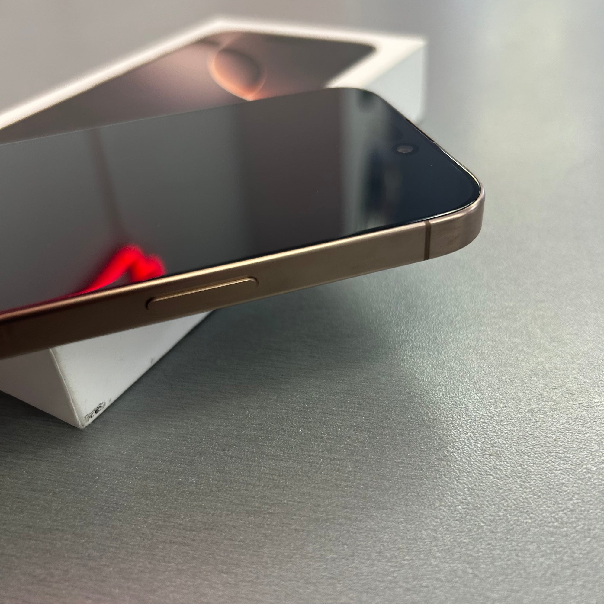 Apple iPhone 16 Pro 128GB Natural Titanium