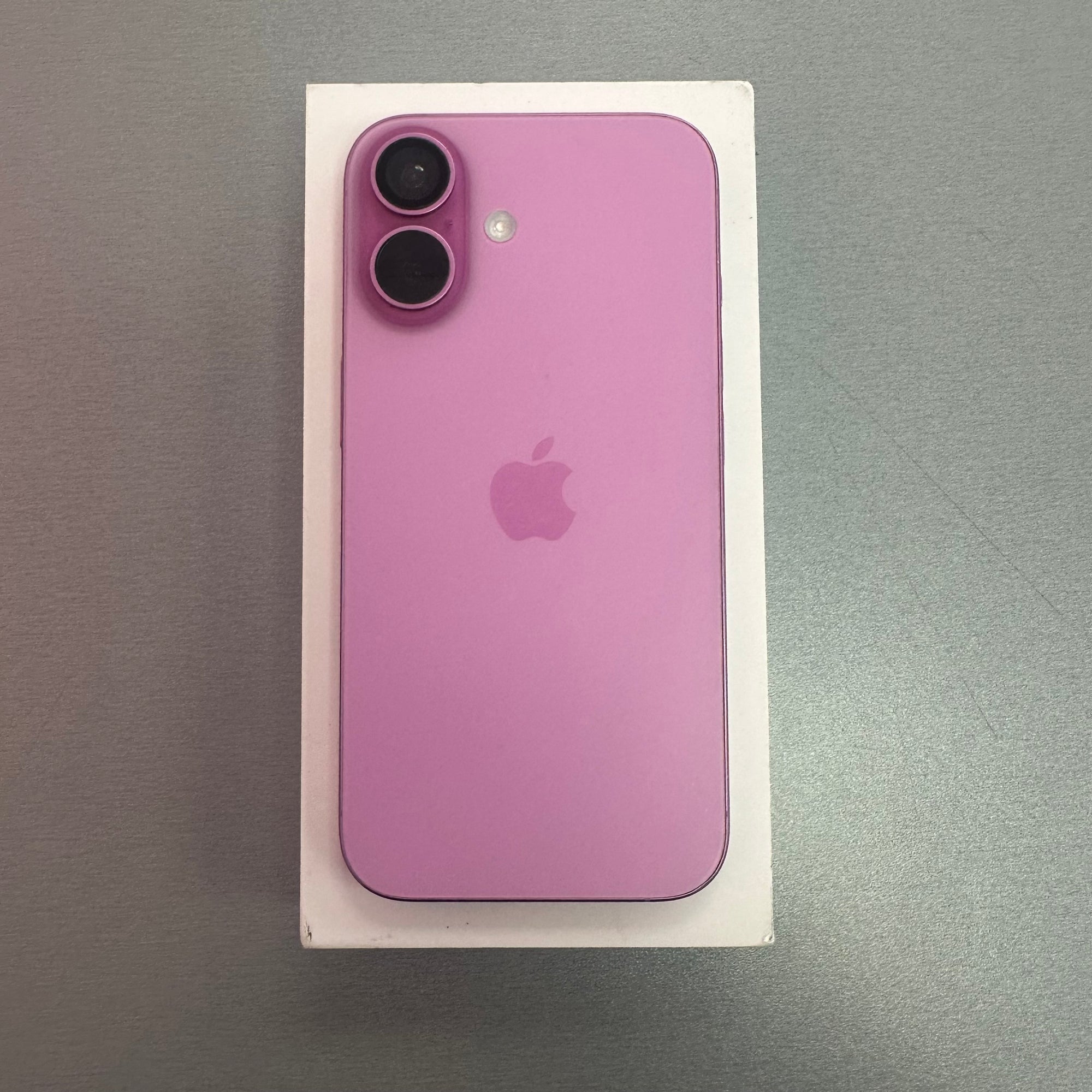 Apple iPhone 16 128GB Pink 91% Battery Health Great like new condition