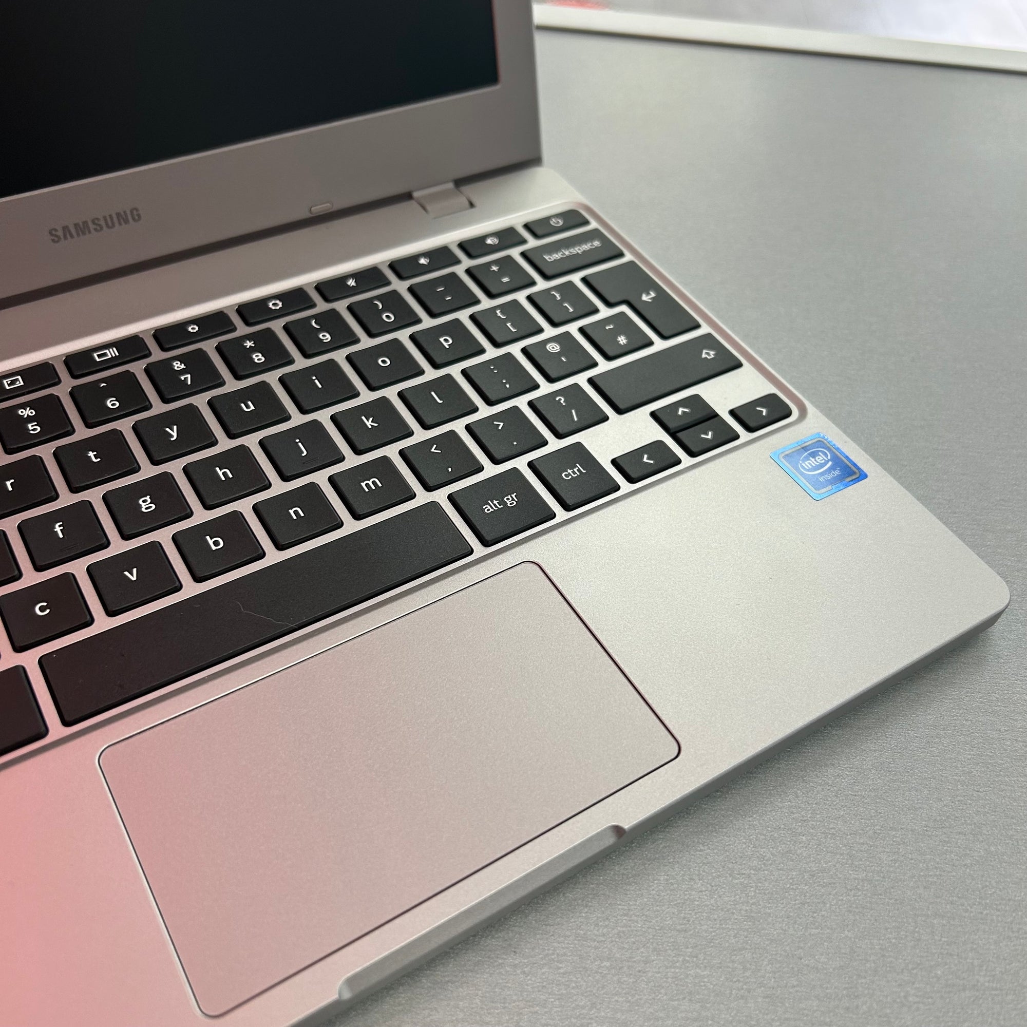 Samsung Galaxy Chromebook Go Silver - 11.6 inch, 4GB RAM, 32GB EMMC Storage