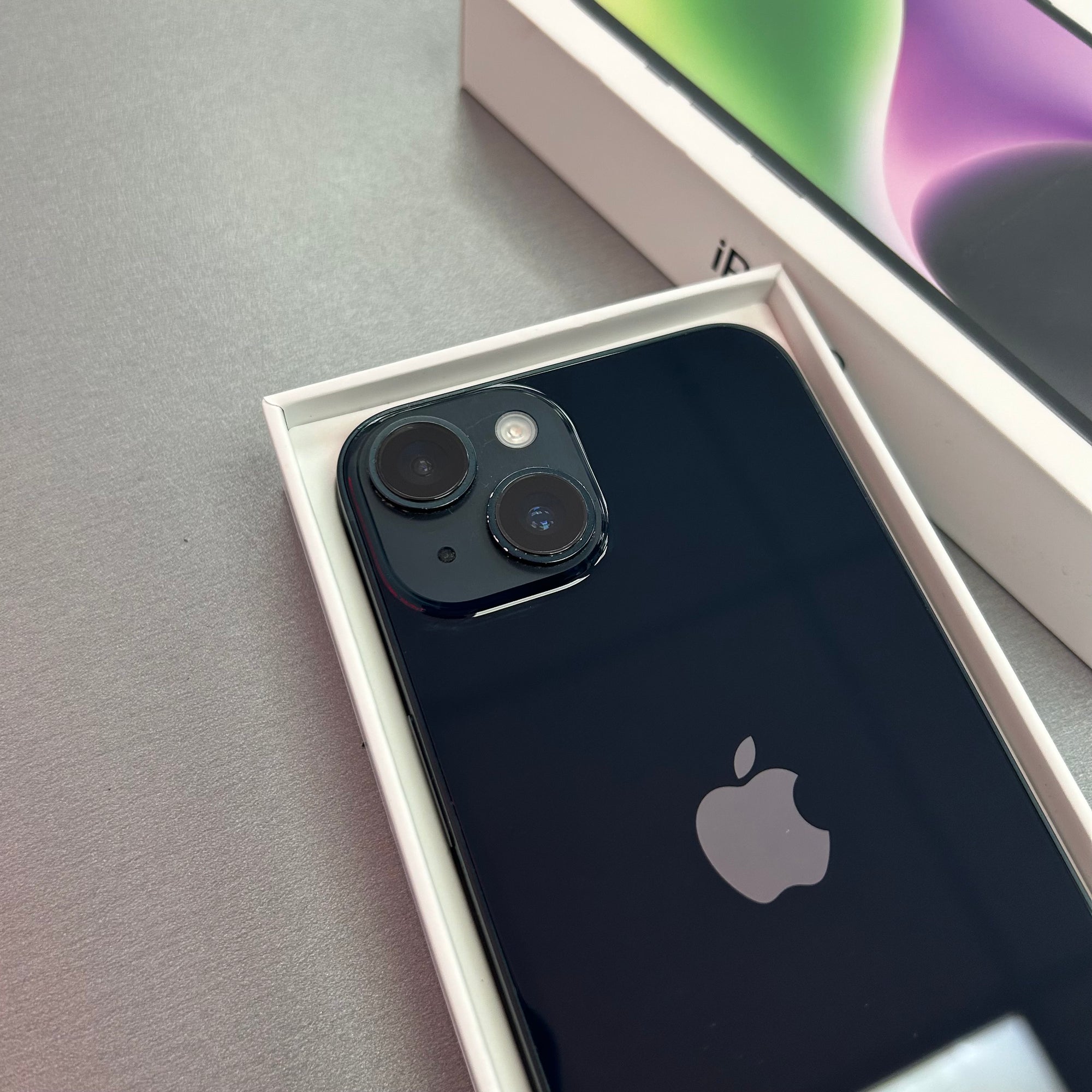 Apple iPhone 14 128GB Black - 100% Battery Health