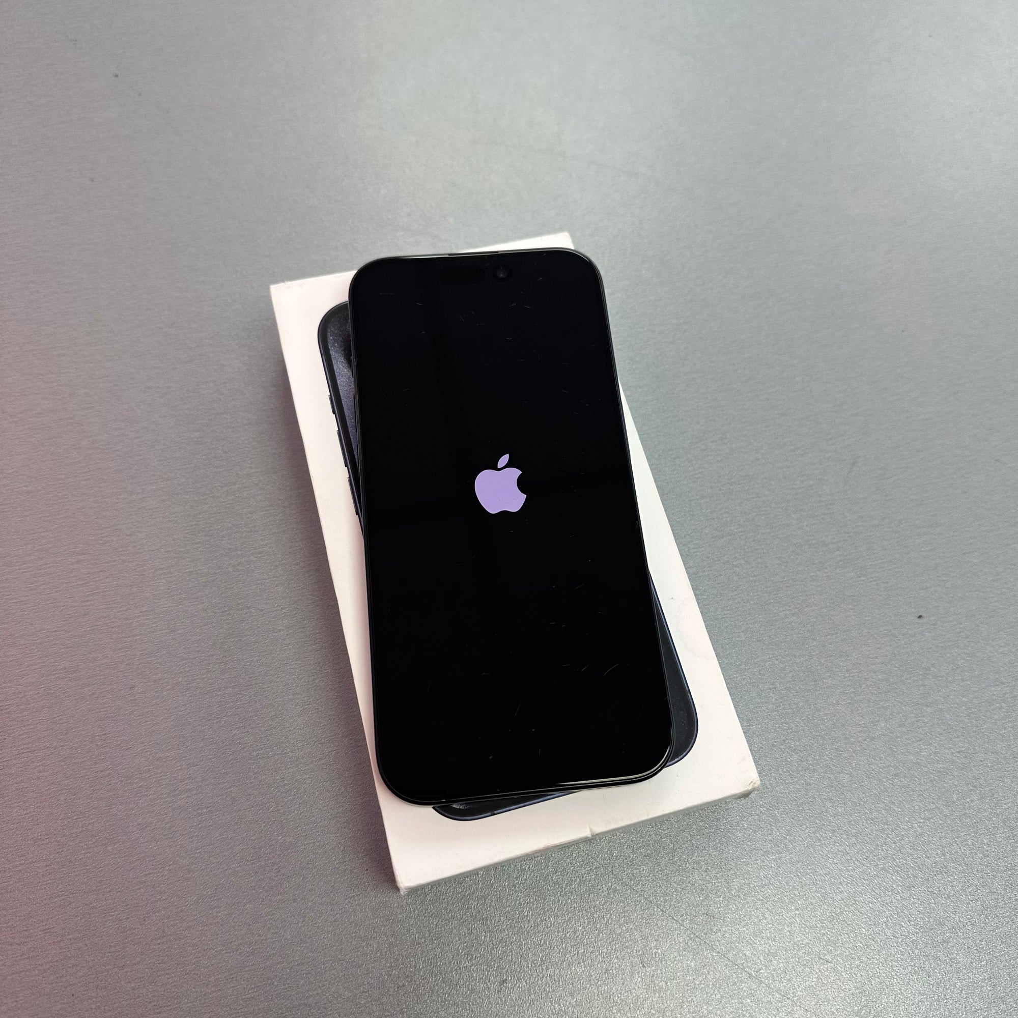 Apple iPhone 15 Pro 256GB - Blue Titanium - 100% Battery Health