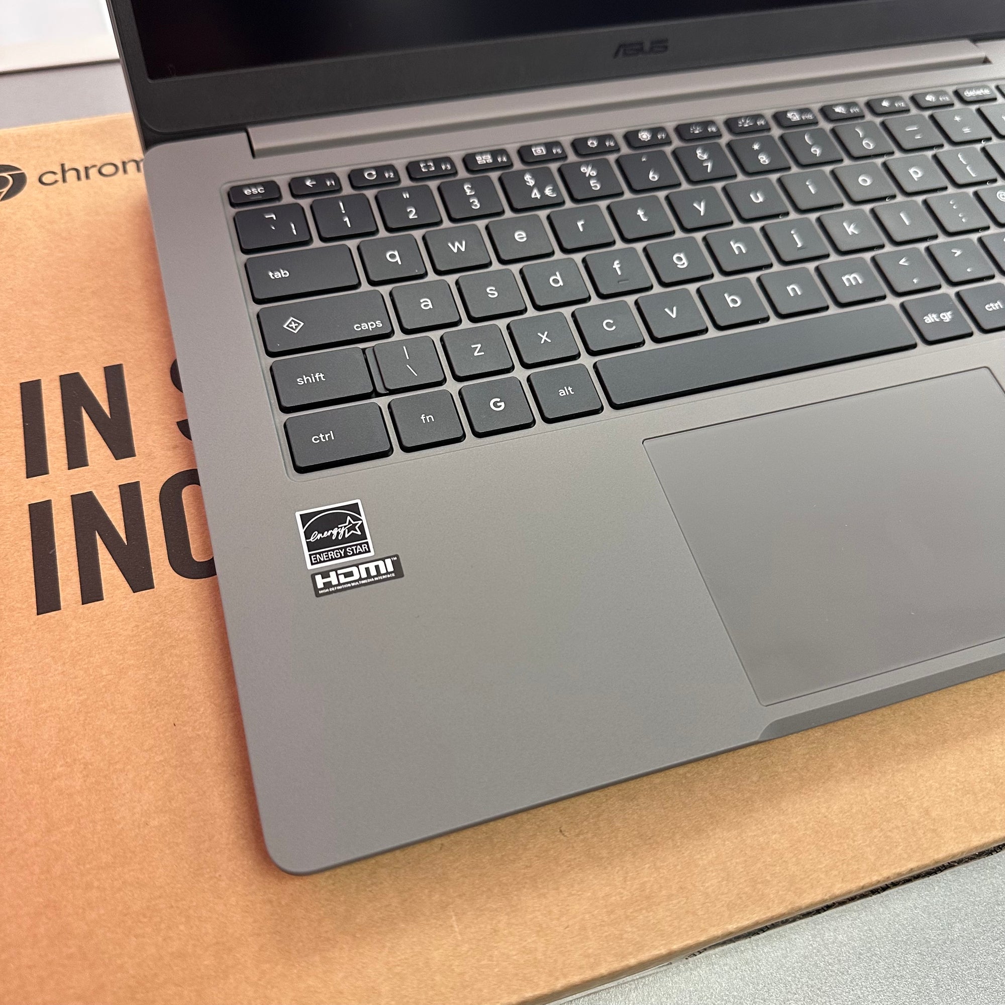 ASUS Chromebook - 14 inch Screen, 128GB Storage, DDR5 8GB RAM, Intel 3 CPU