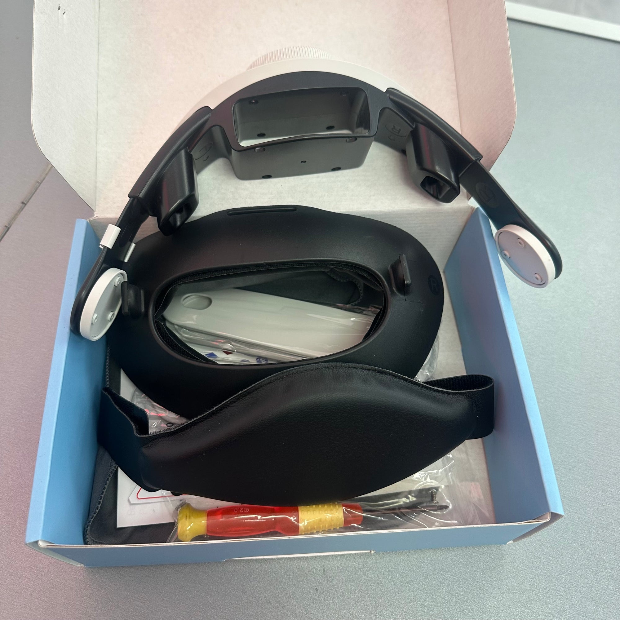 Meta Quest 3s Standalone VR Console 128GB