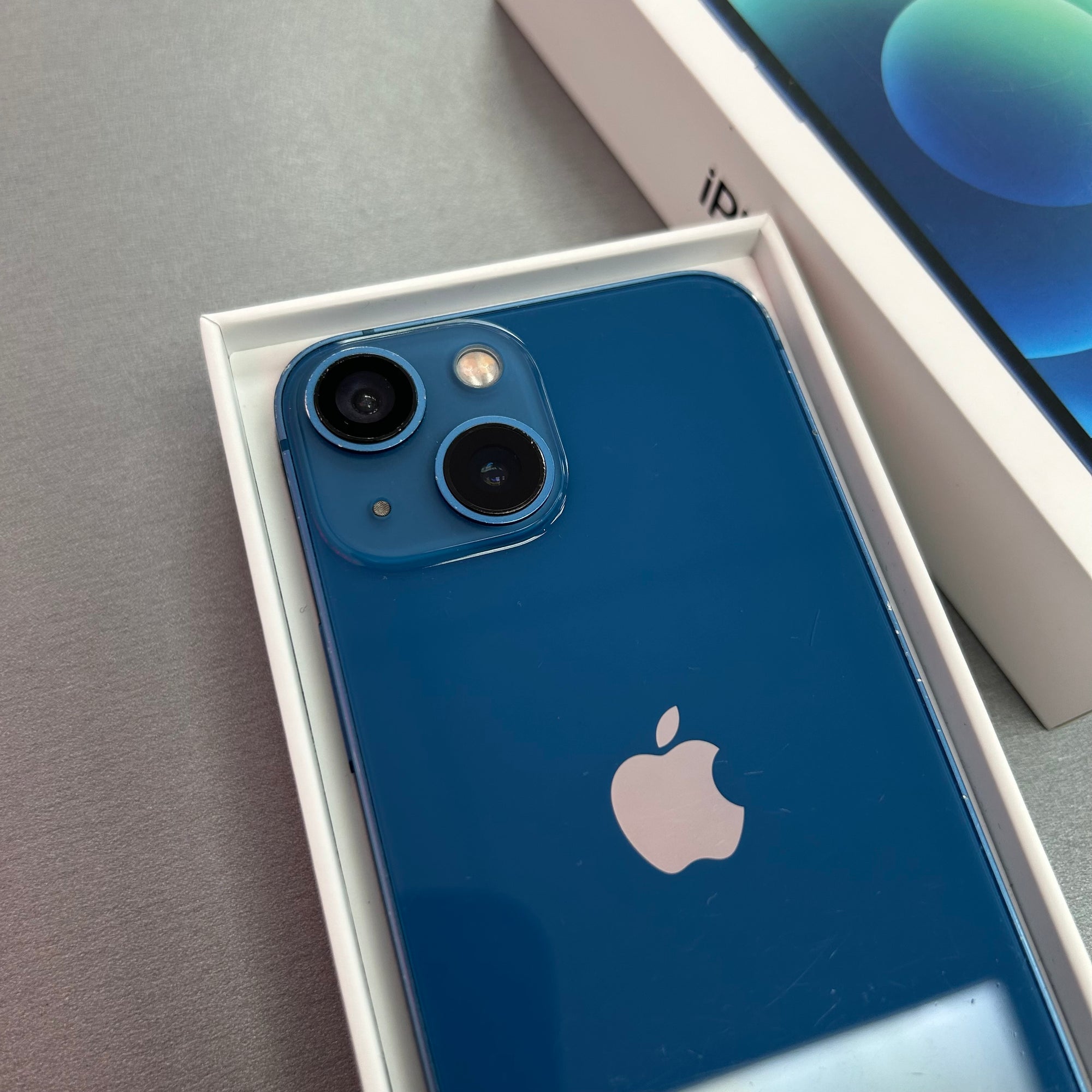 Apple iPhone 13 Mini 256GB Blue - 100% Battery Health