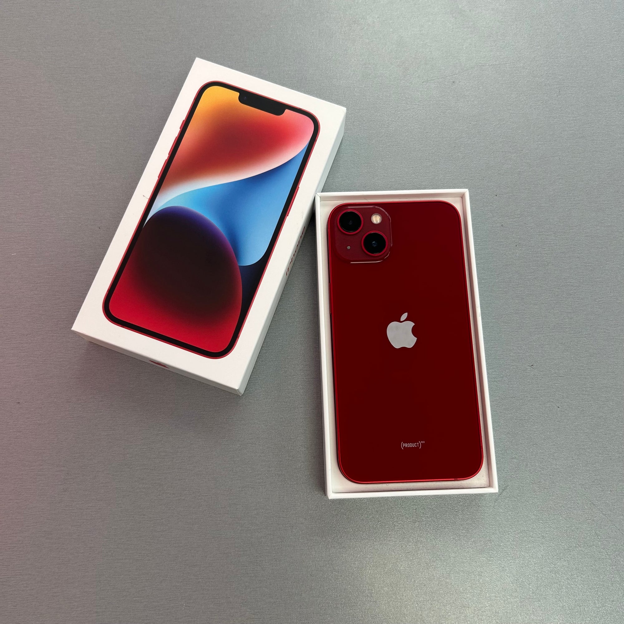 Apple iPhone 13 128GB Red 89% Battery Health