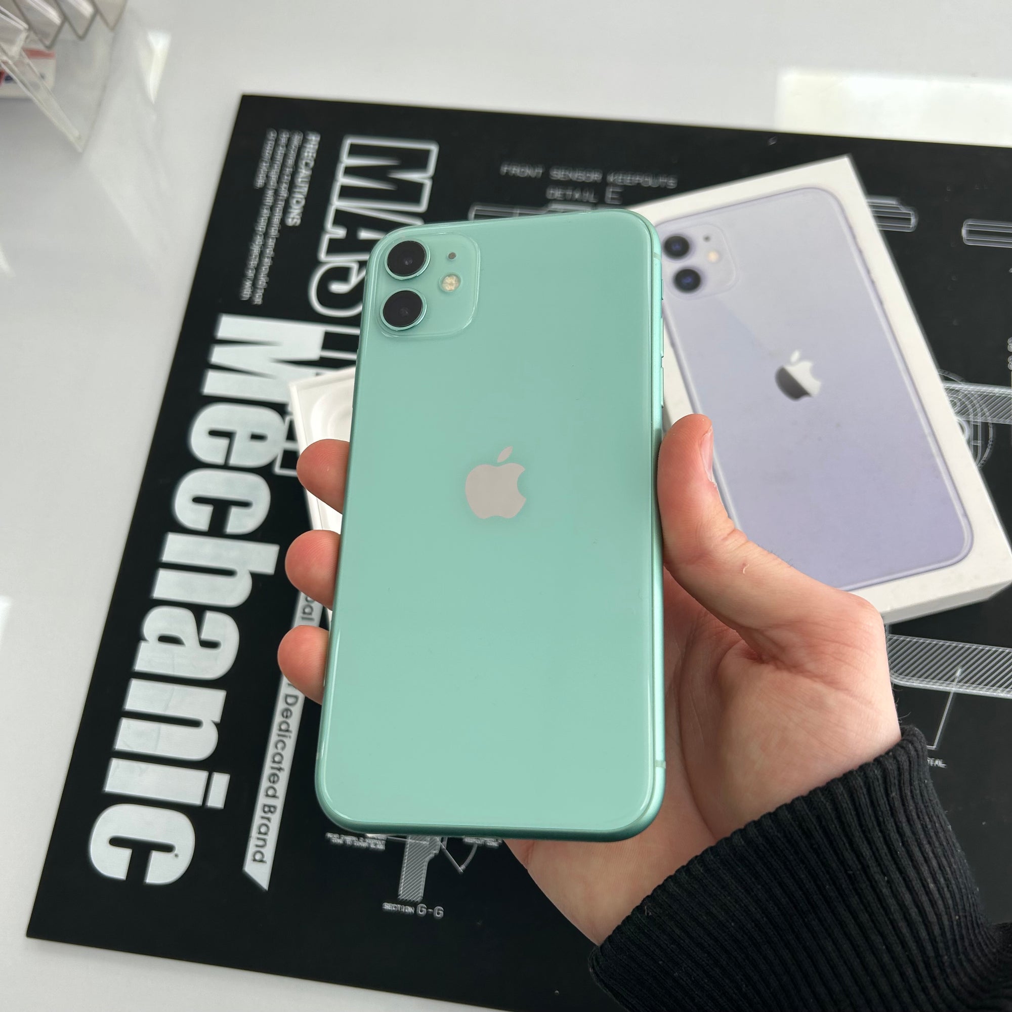 Apple iPhone 11 Green 64GB 100% Battery Health