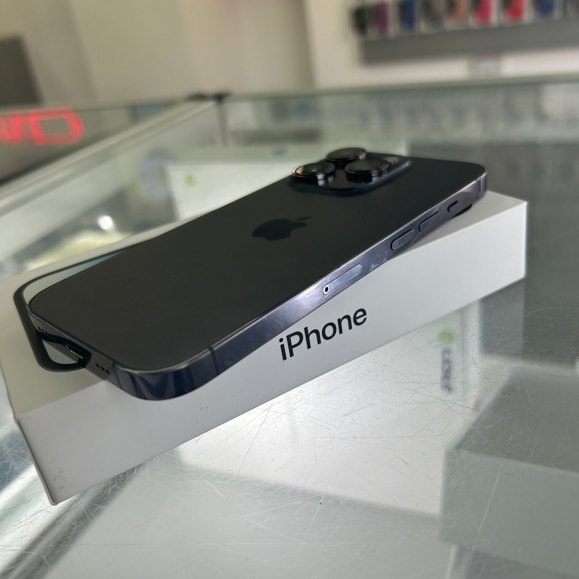 Apple iPhone 14 Pro - Deep Purple 128GB &amp; 100% Battery Health