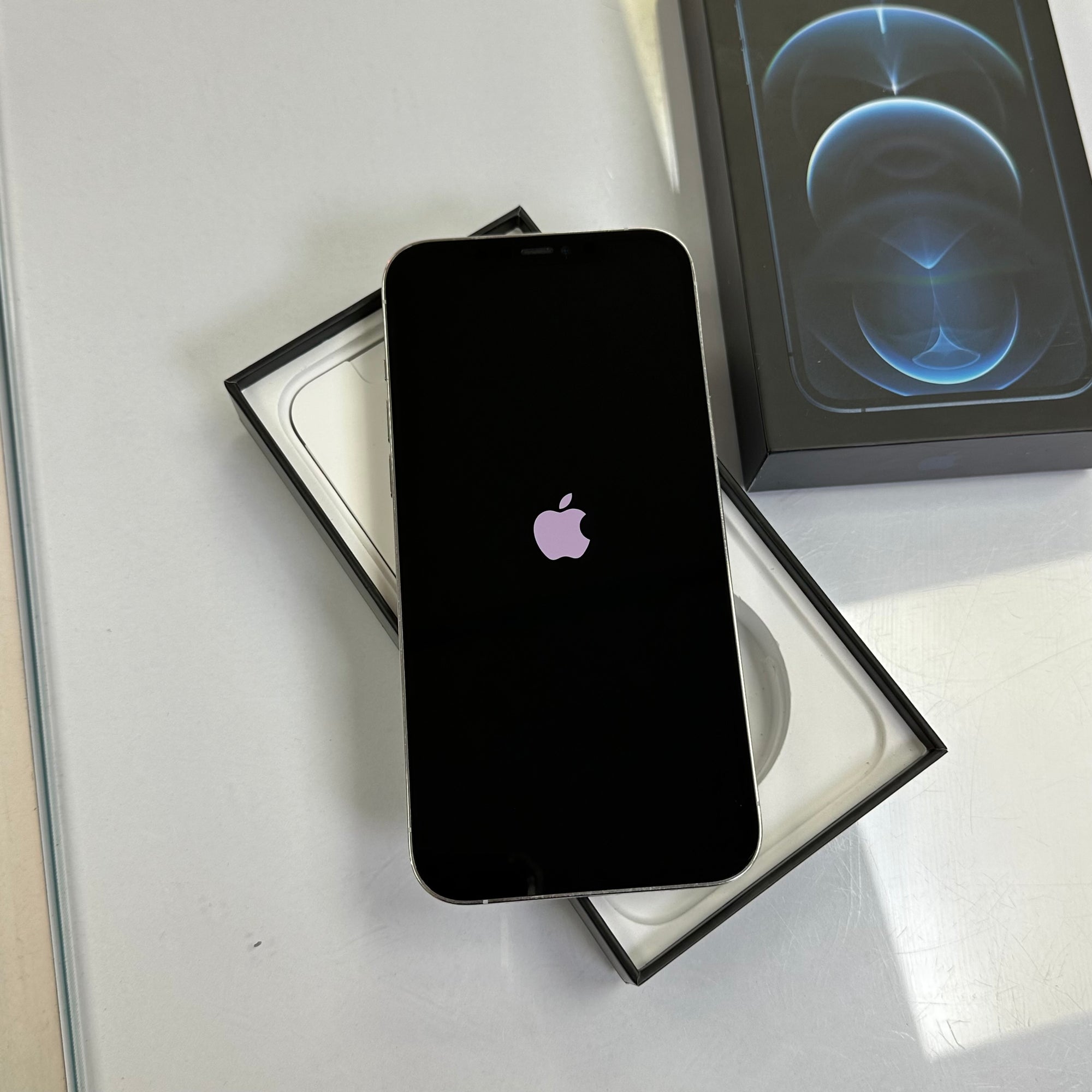 Apple iPhone 12 Pro Max 256GB Silver - 94% Battery Health