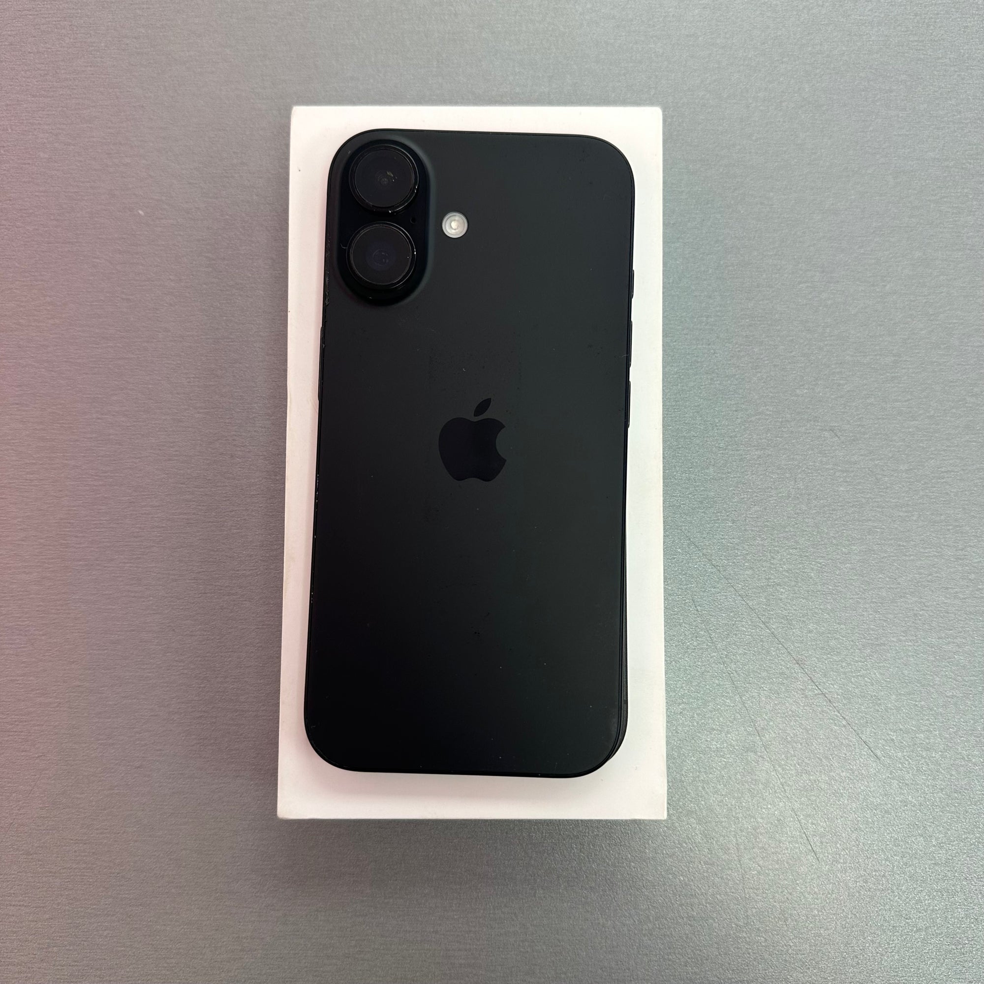 Apple iPhone 16 128GB Black 89% Battery Health