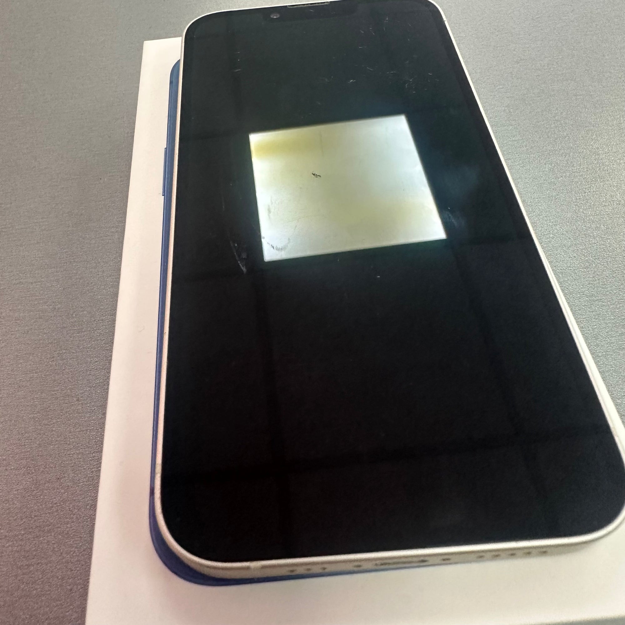 Apple iPhone 13 128GB Starlight - 88% Battery Health