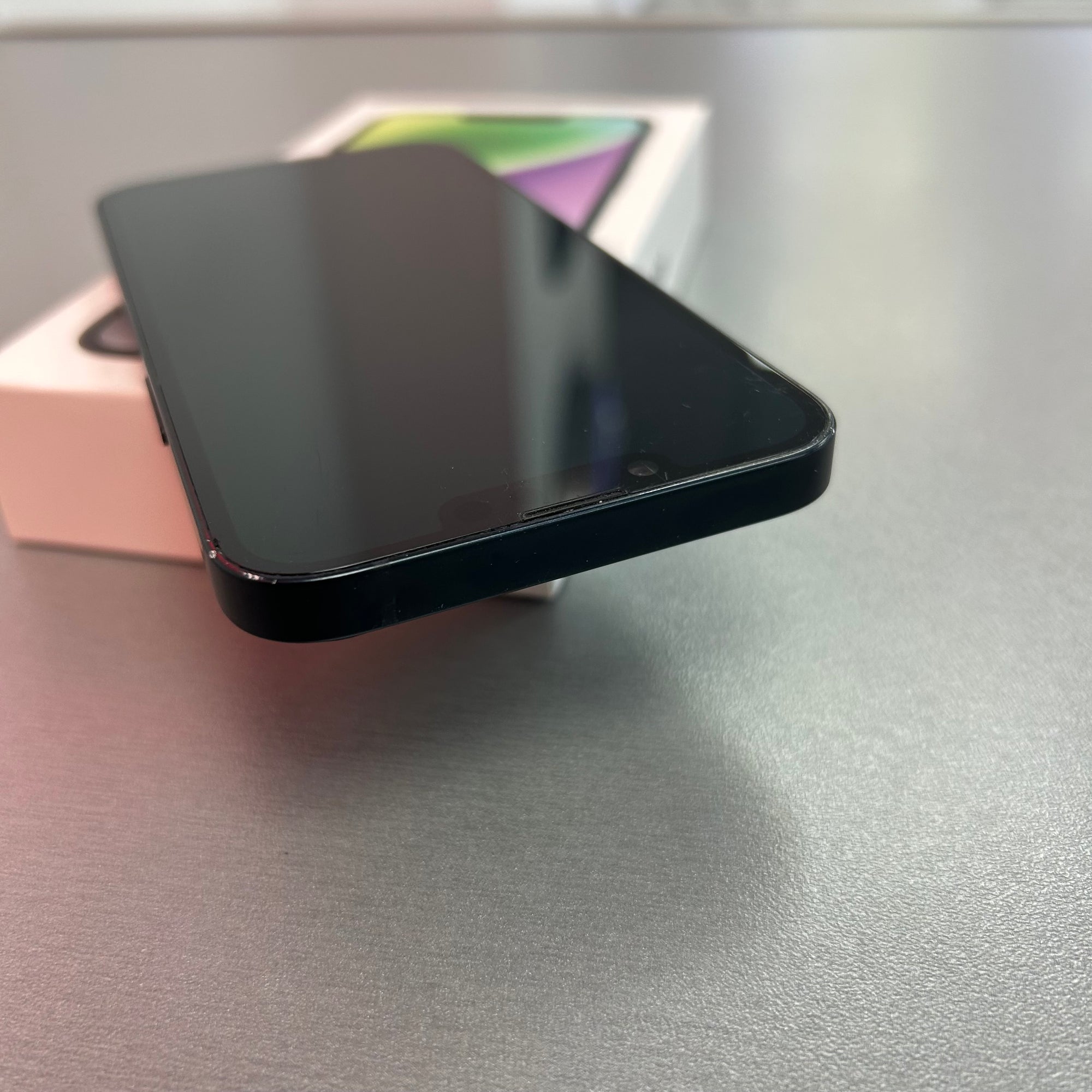 Apple iPhone 14 128GB Midnight - 100% Battery Health