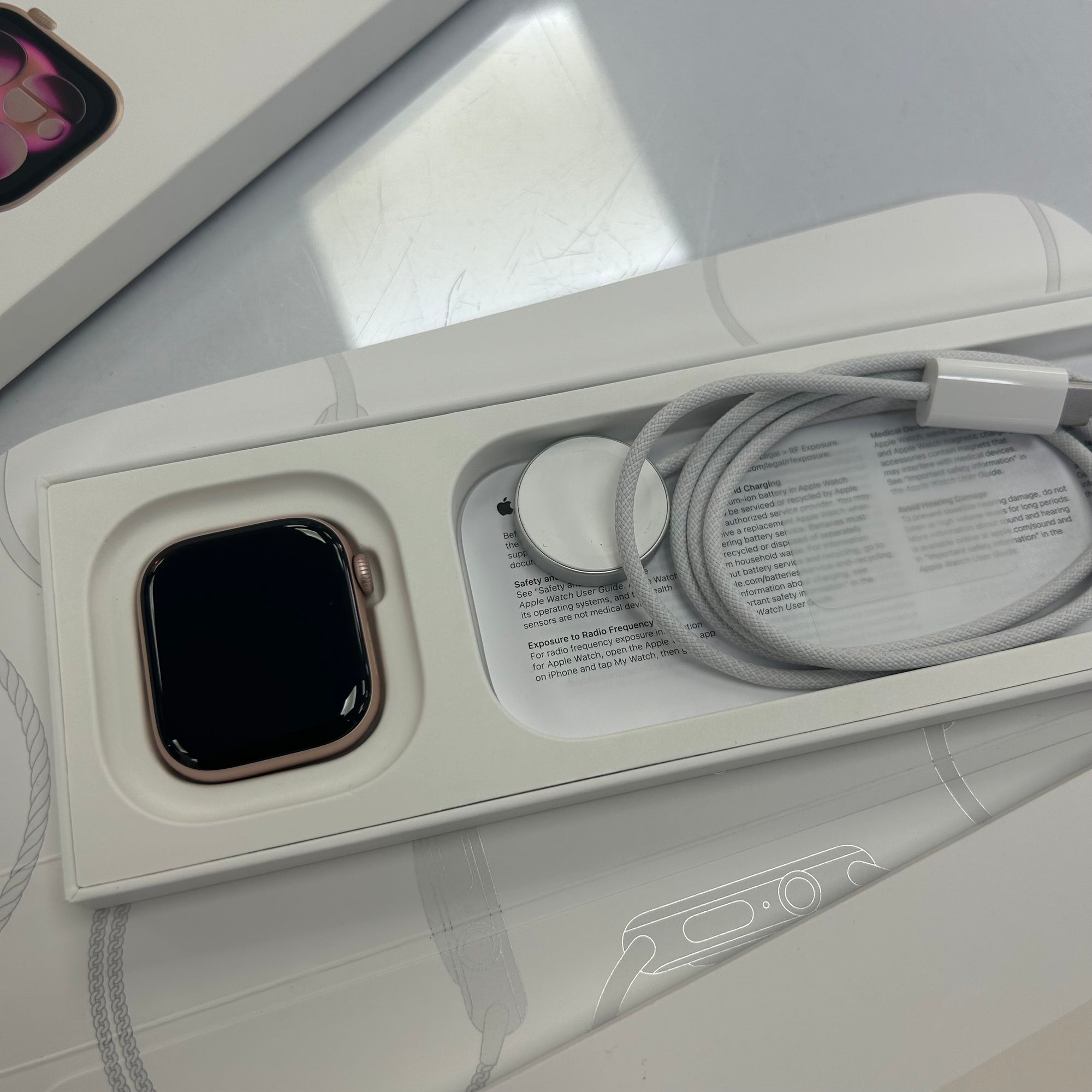 Ex Display Apple Watch Series 11, 42mm GPS Rose Gold Aluminium Light Blush Sports Band