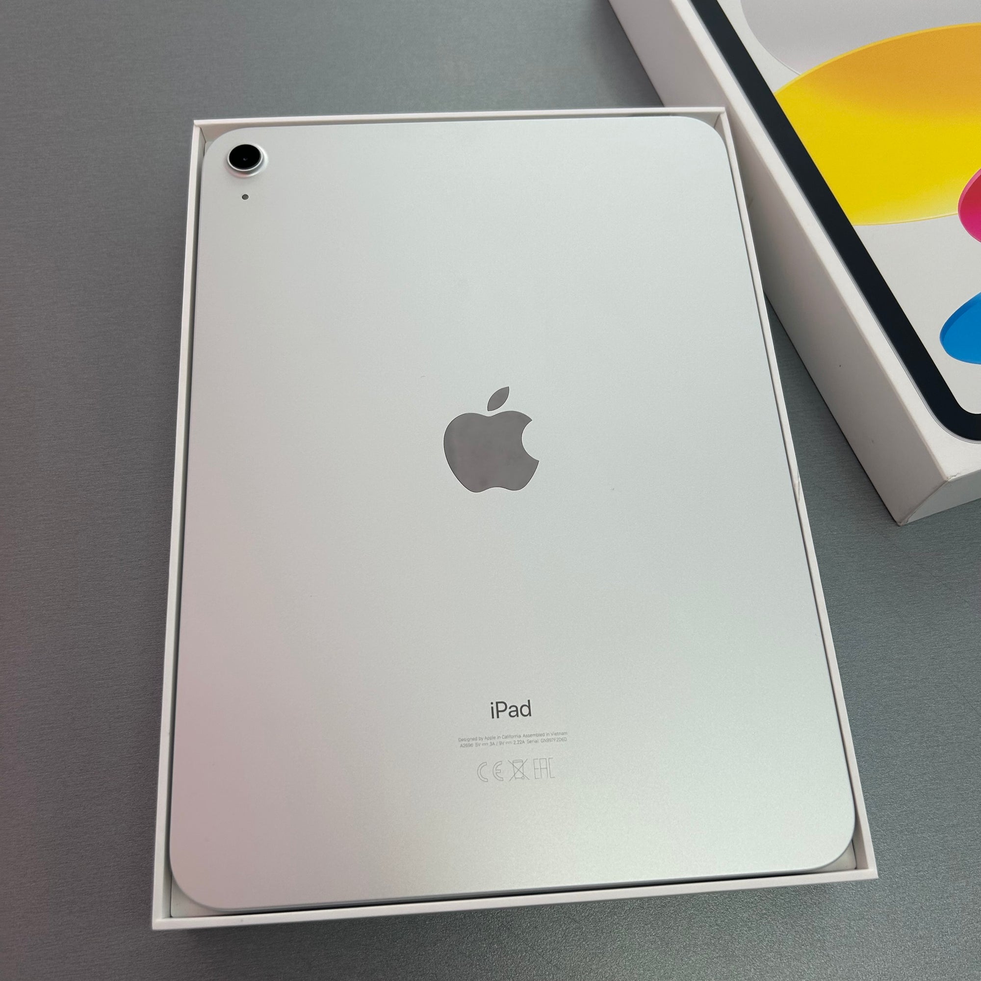 Apple iPad 10th Generation 64GB Silver Wi-Fi