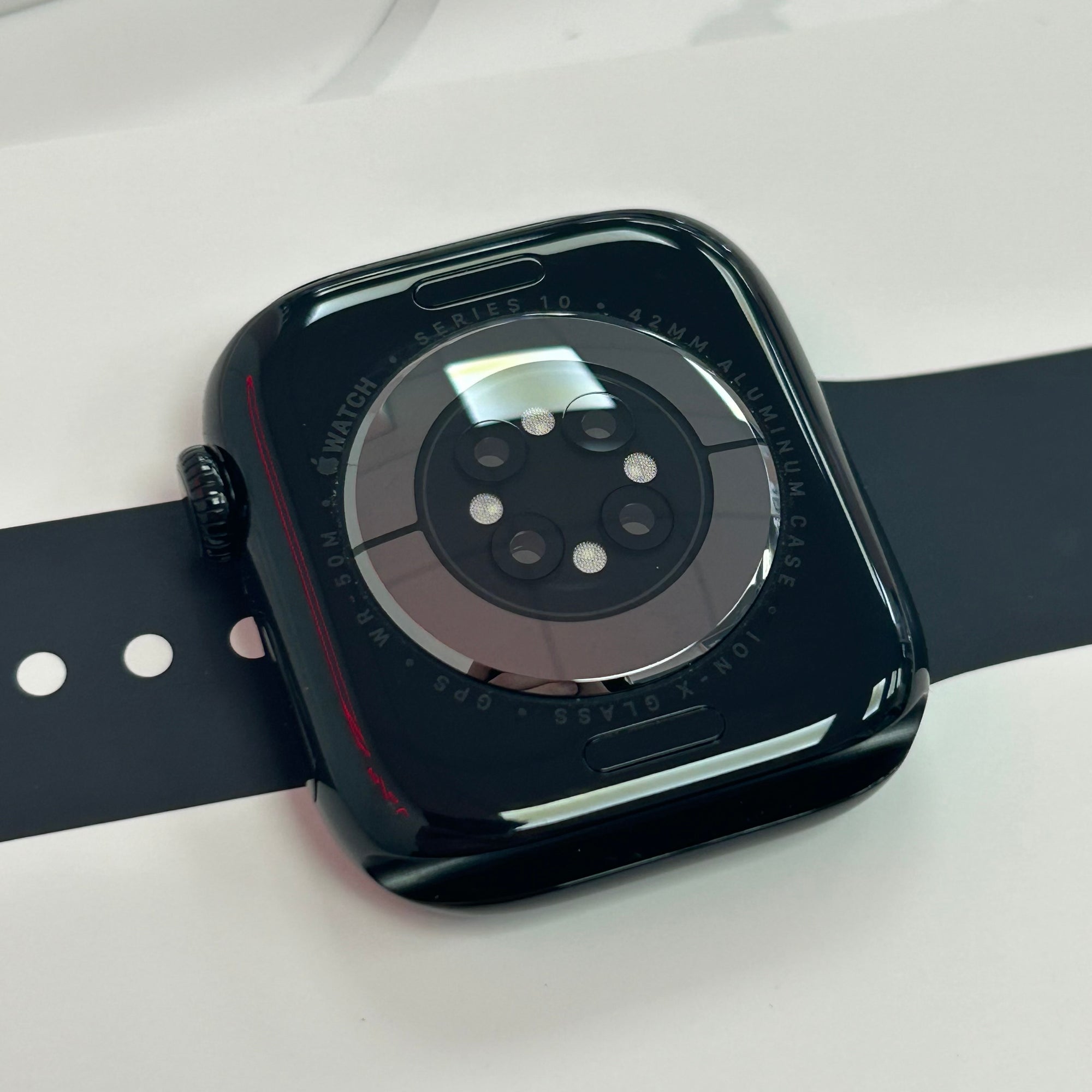 Apple Watch Series 10, 42mm GPS - Jet Black Aluminium Case with Black Sports Band