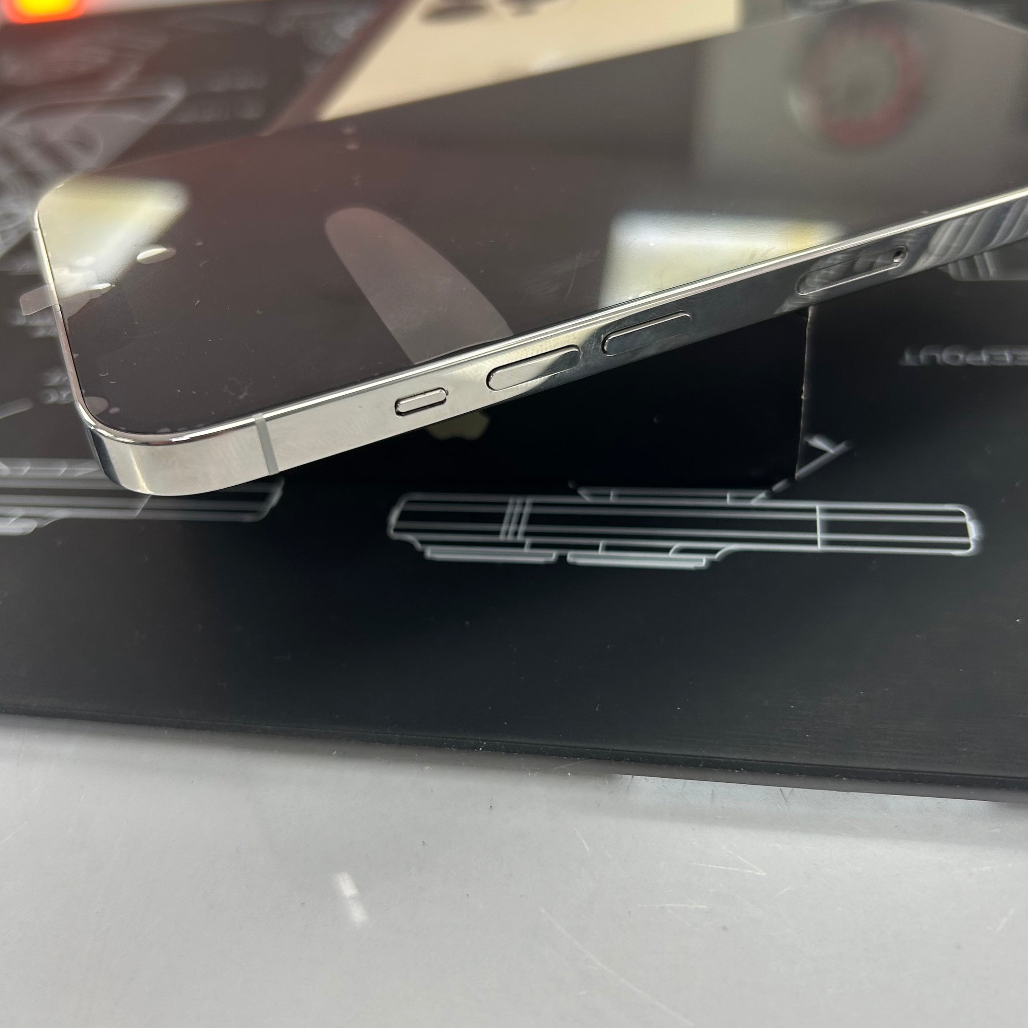 Apple iPhone 12 Pro Max 256GB Silver 100% Battery Health