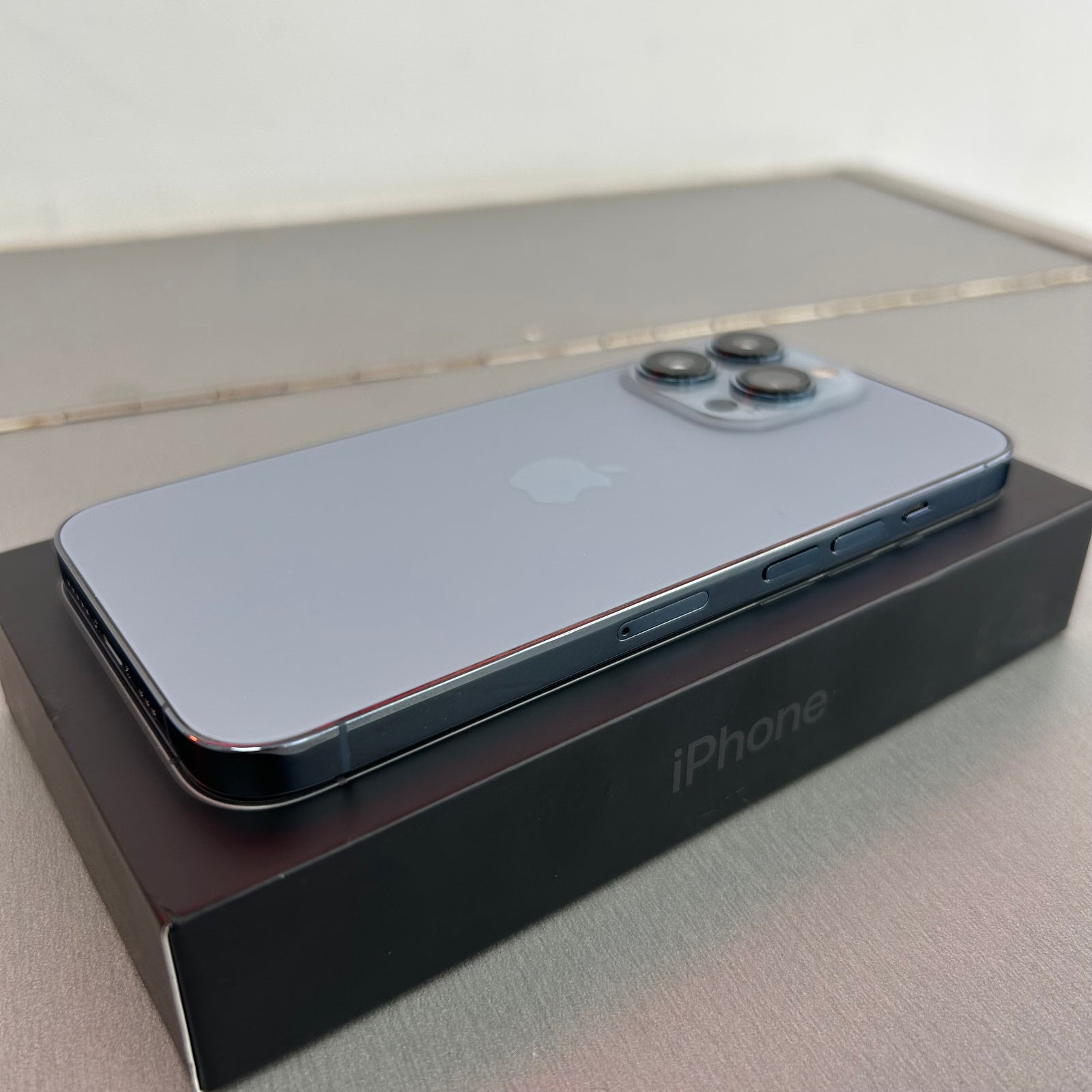 Apple iPhone 13 Pro 128GB Blue - 91% Battery Health