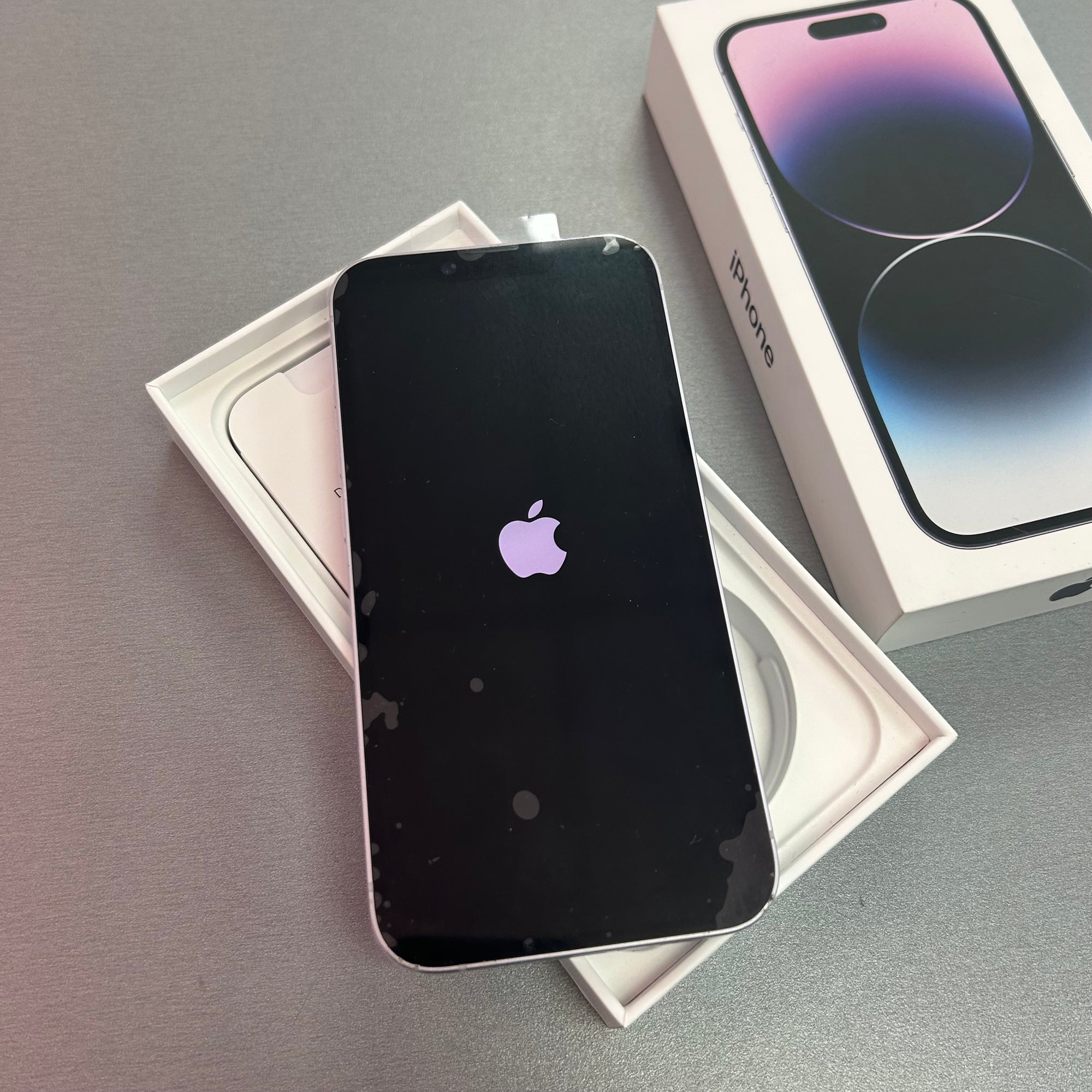 Apple iPhone 14 128GB - Purple &amp; 100% Battery Health