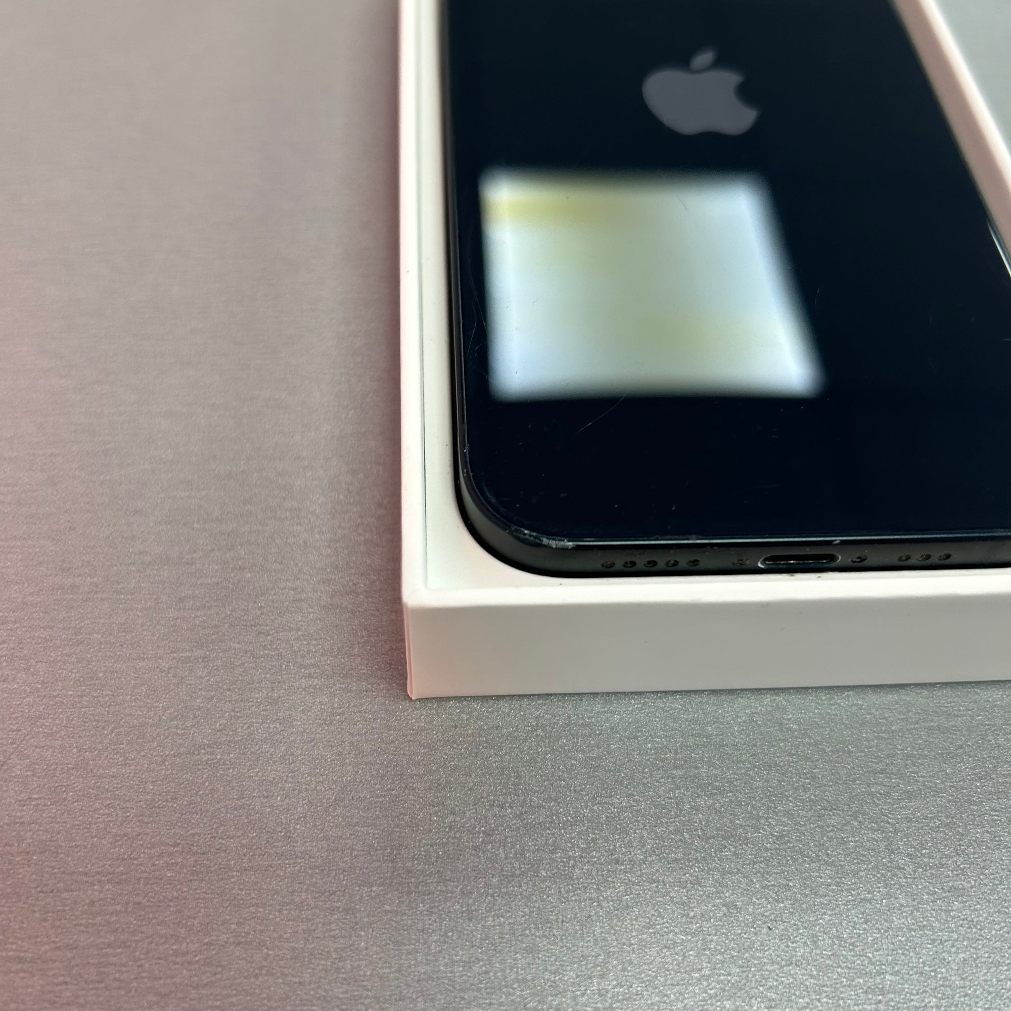 Apple iPhone 14 128GB Midnight - 100% Battery Health