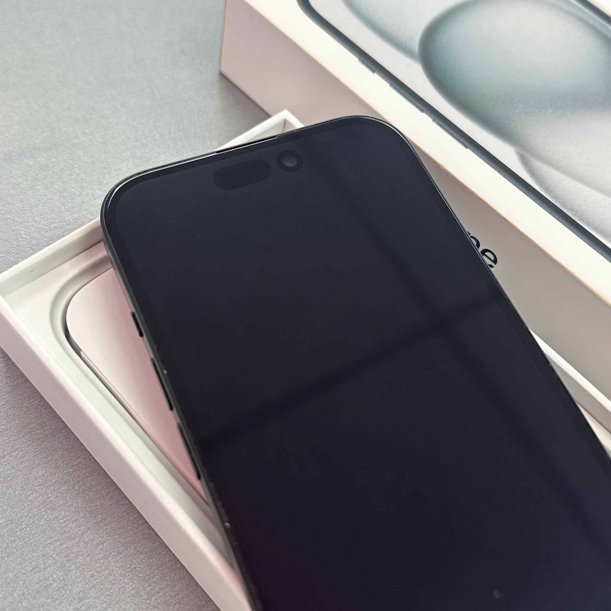 Apple iPhone 15 128GB Black - 91% Battery Health