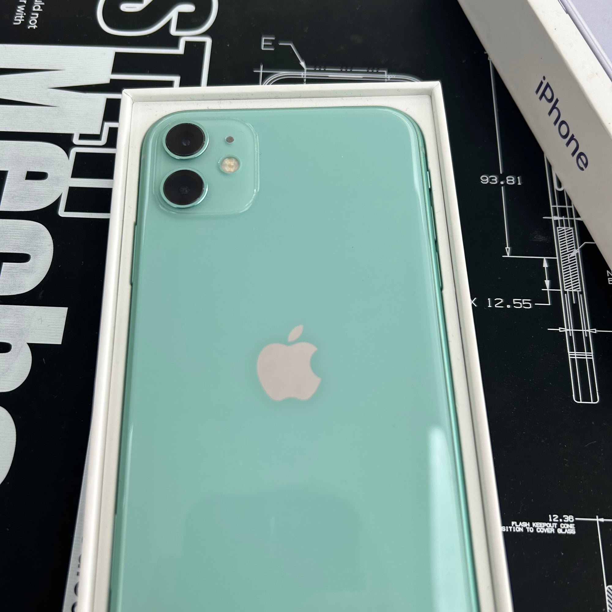 Apple iPhone 11 Green 64GB 100% Battery Health