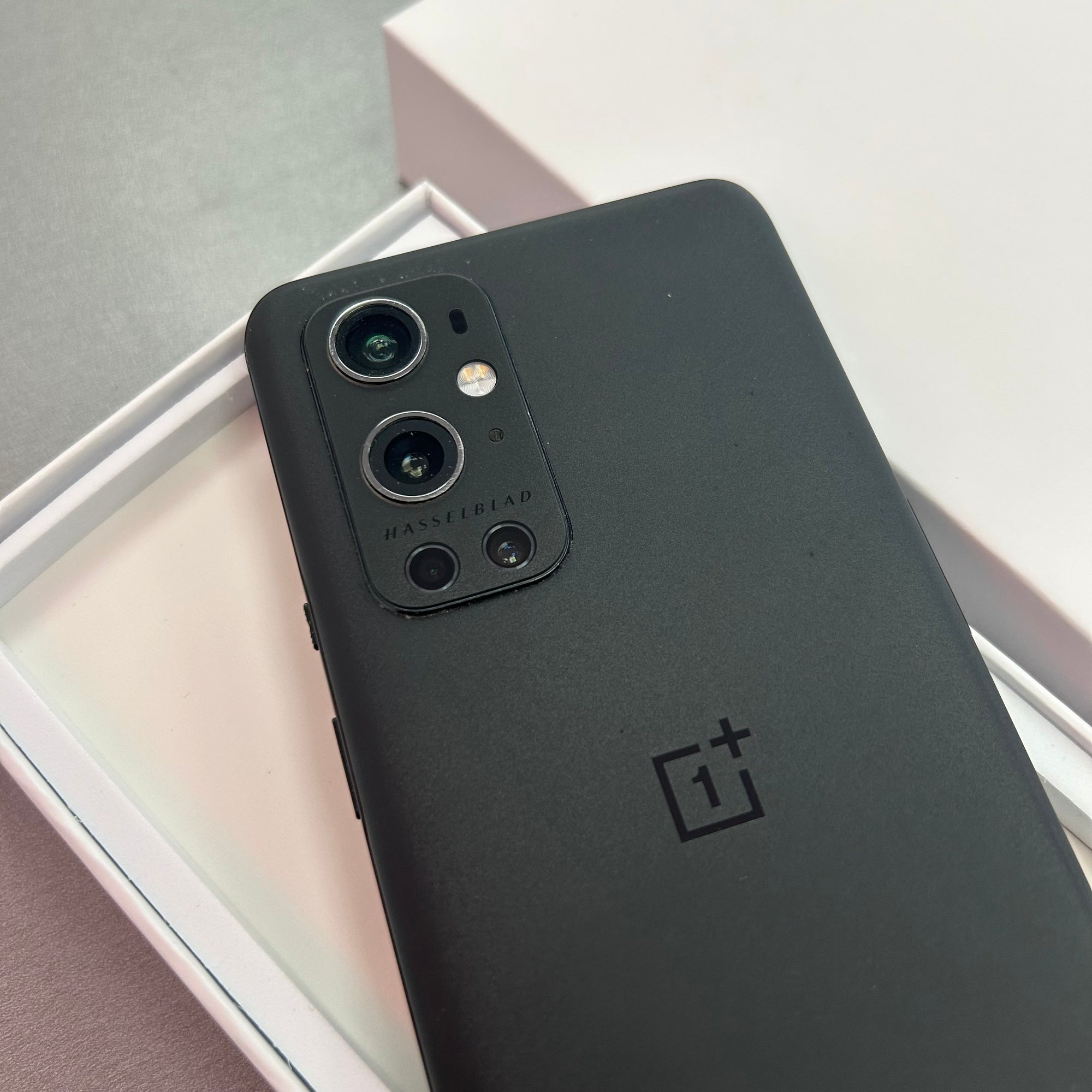 OnePlus 9 Pro Stellar Black 128GB - High Performance Android