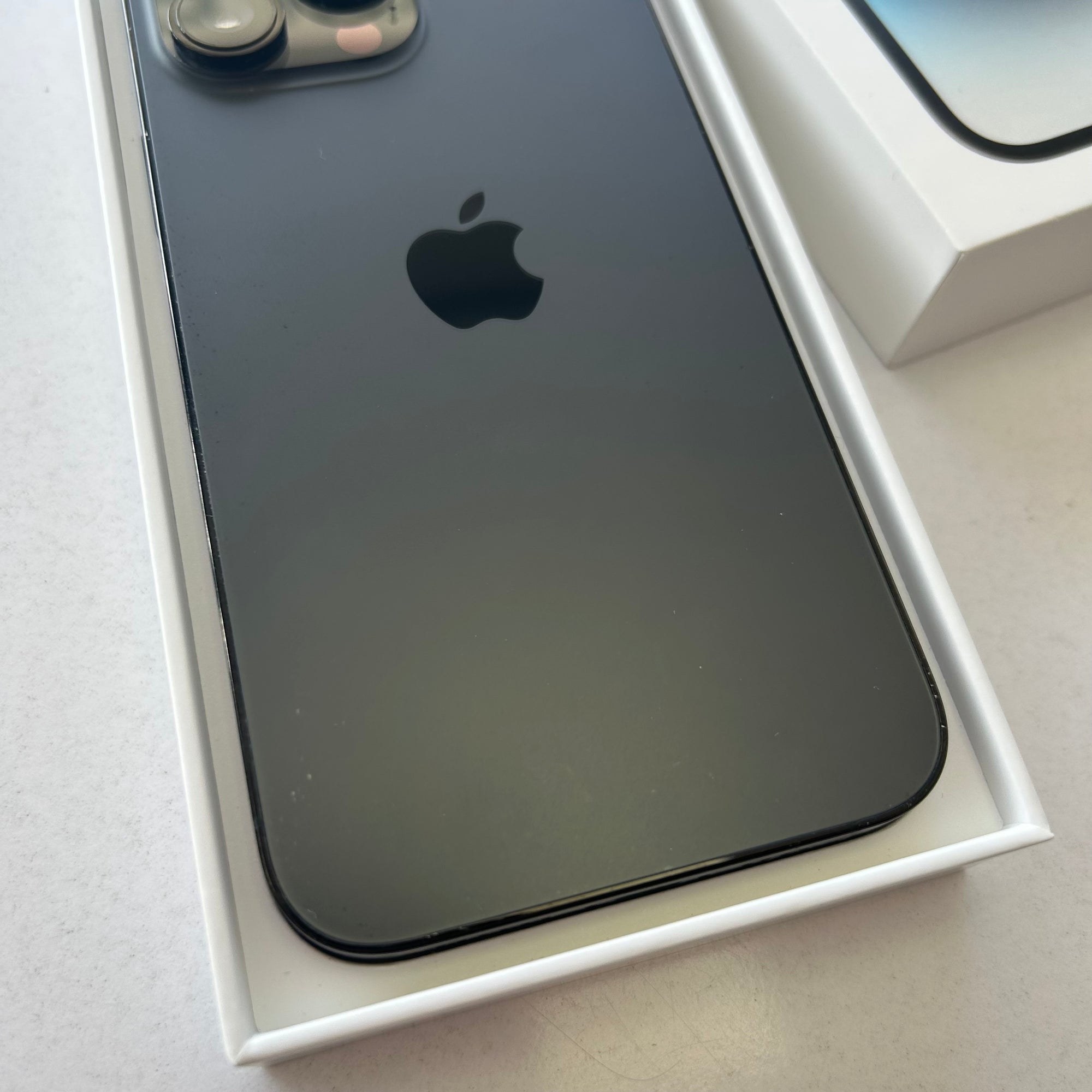 Apple iPhone 14 Pro Max Space Black 128GB - 100% Battery Health