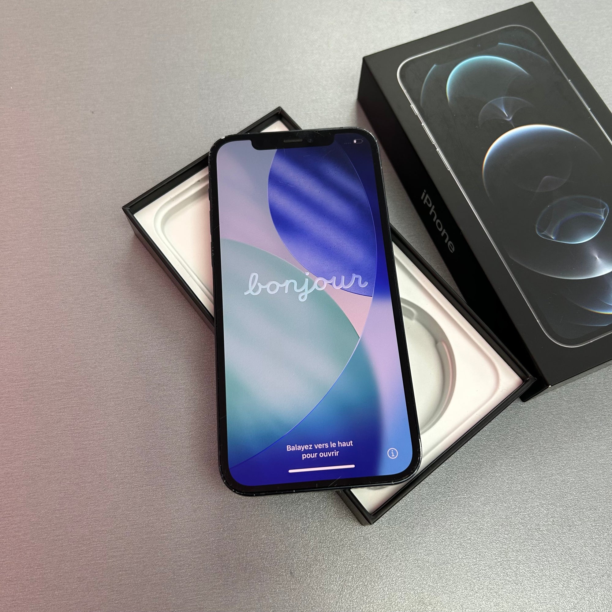 Apple iPhone 12 64GB Black - 100% Battery Health