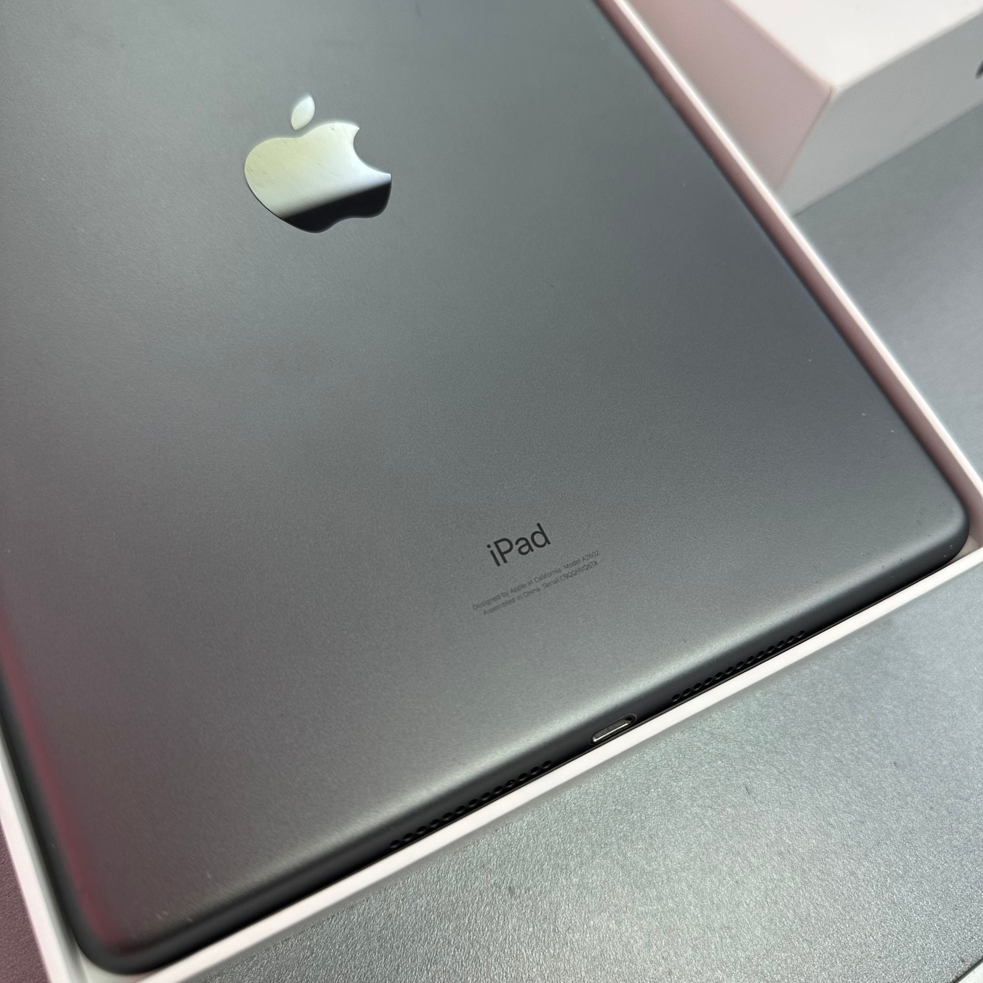 Apple iPad 9th Generation 256GB Space Grey Wi-Fi Edition