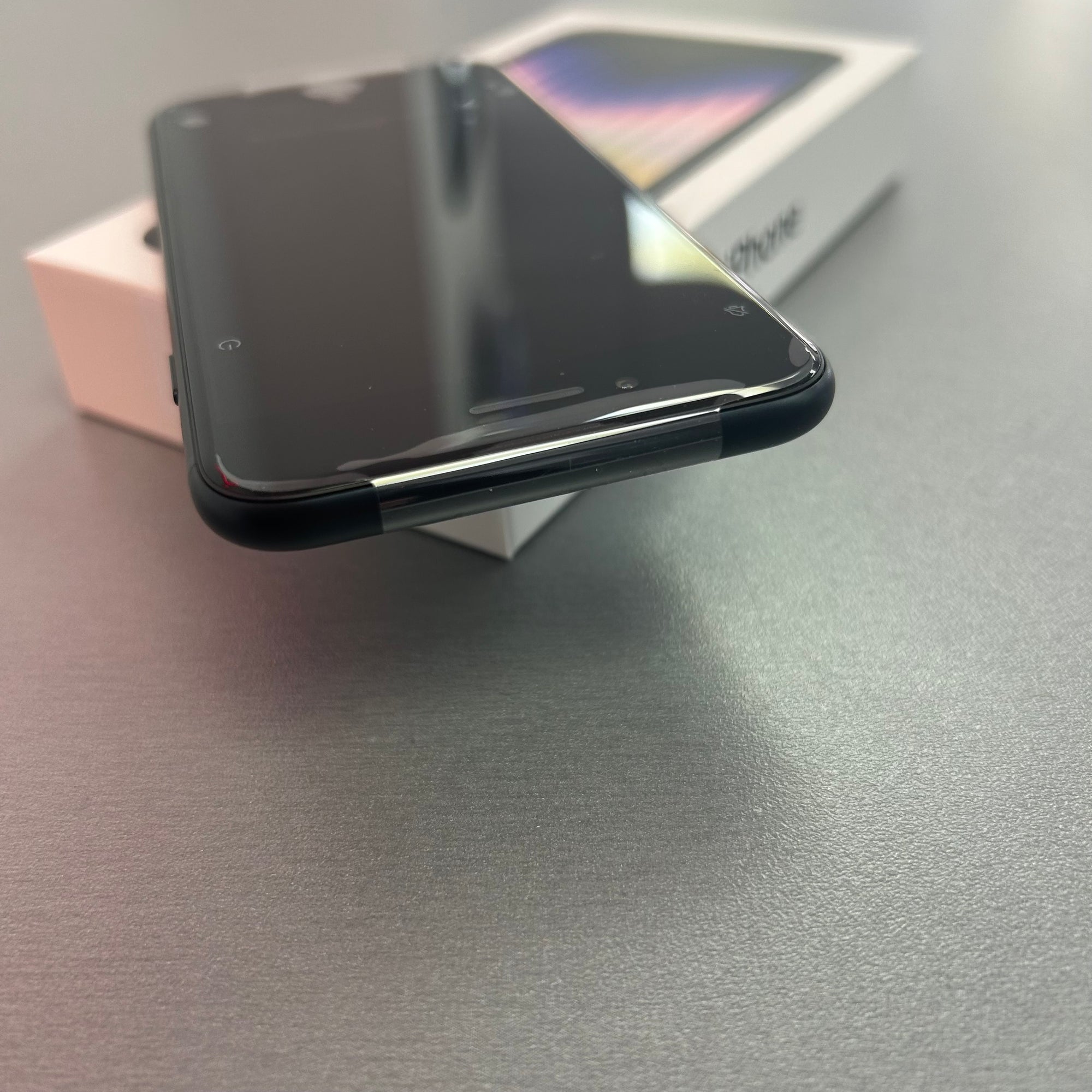 iPhone SE 3rd Generation (2022) 64GB Midnight 100% Battery Health