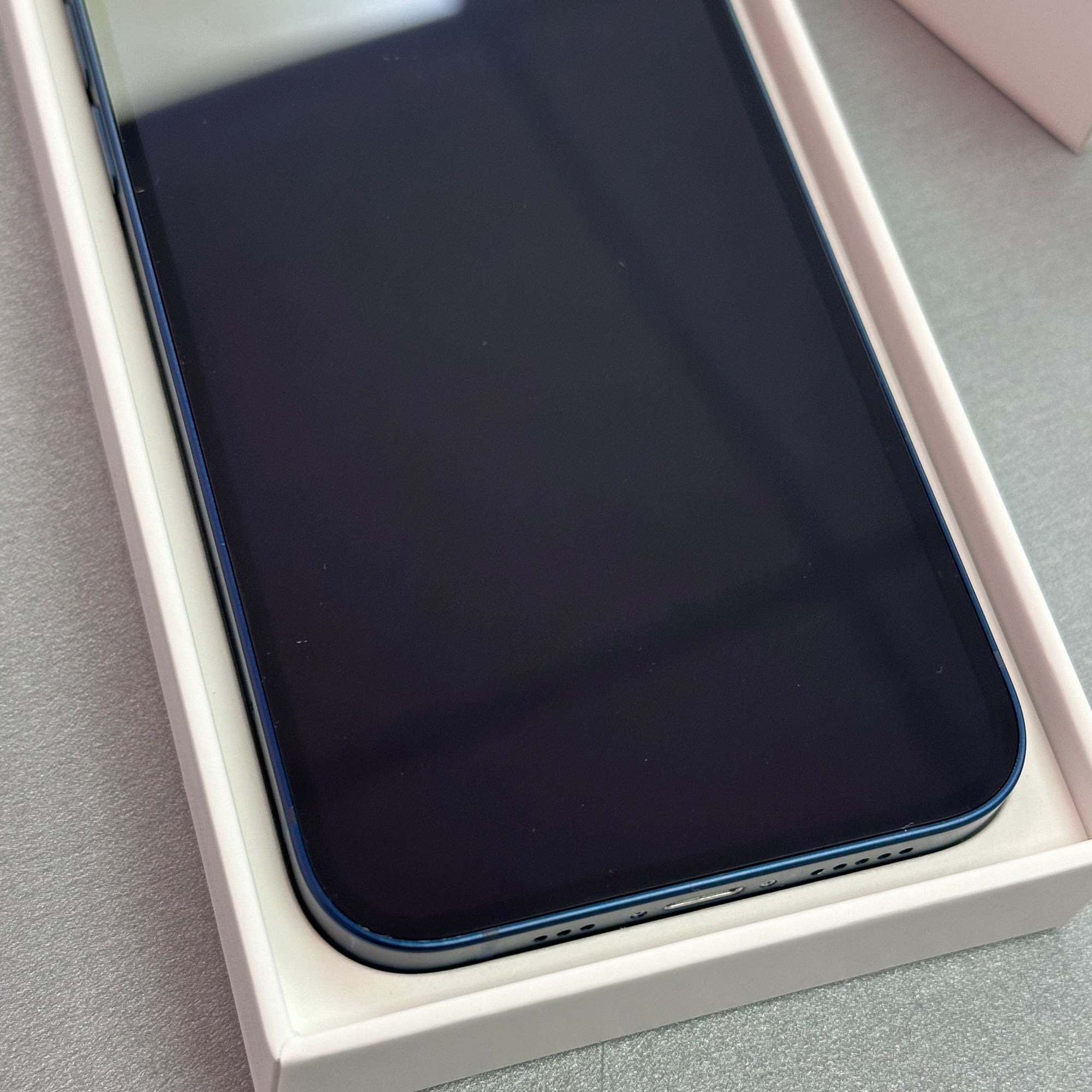 Apple iPhone 12 64GB Blue - 100% Battery Health