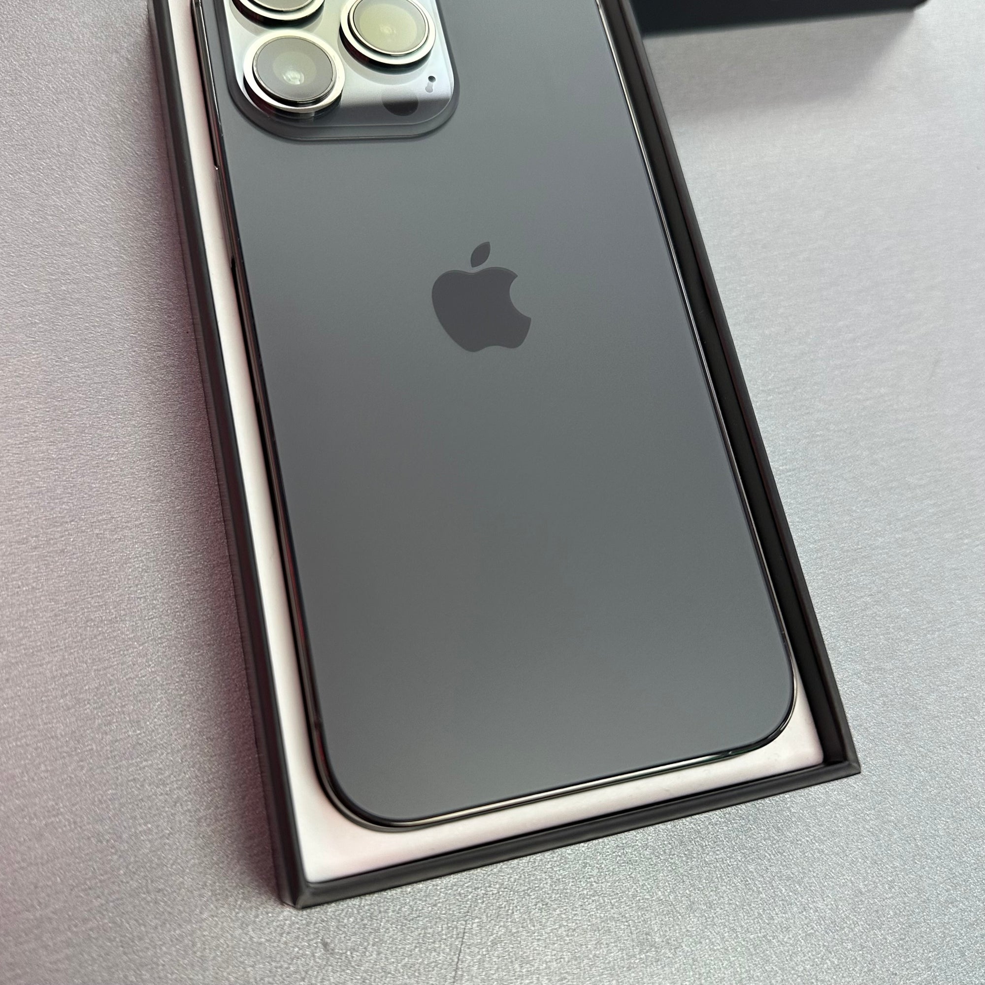 Apple iPhone 13 Pro 128GB Graphite - 100% Battery Health