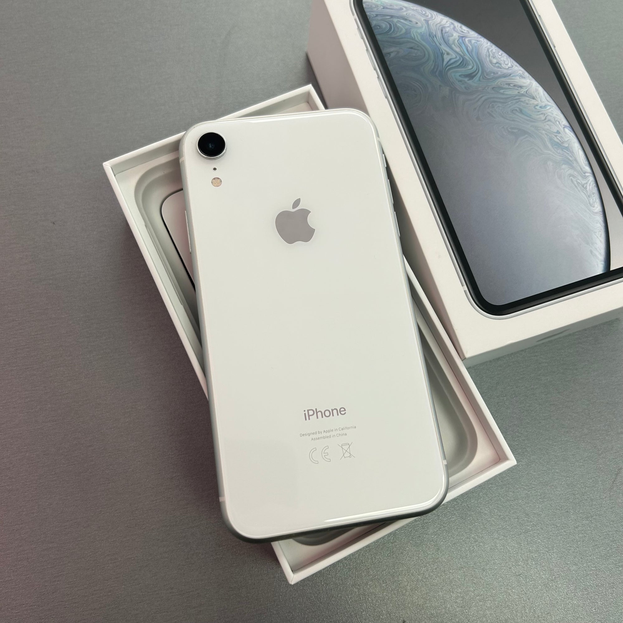 Apple iPhone XR 128GB White 100% Battery Health