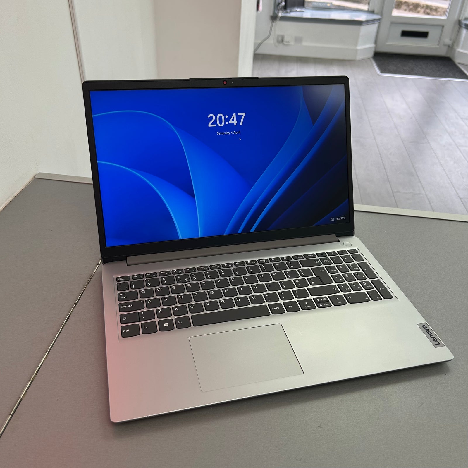 Lenovo Ideapad 1 - 128GB SSD Silver 15.5 inch Laptop