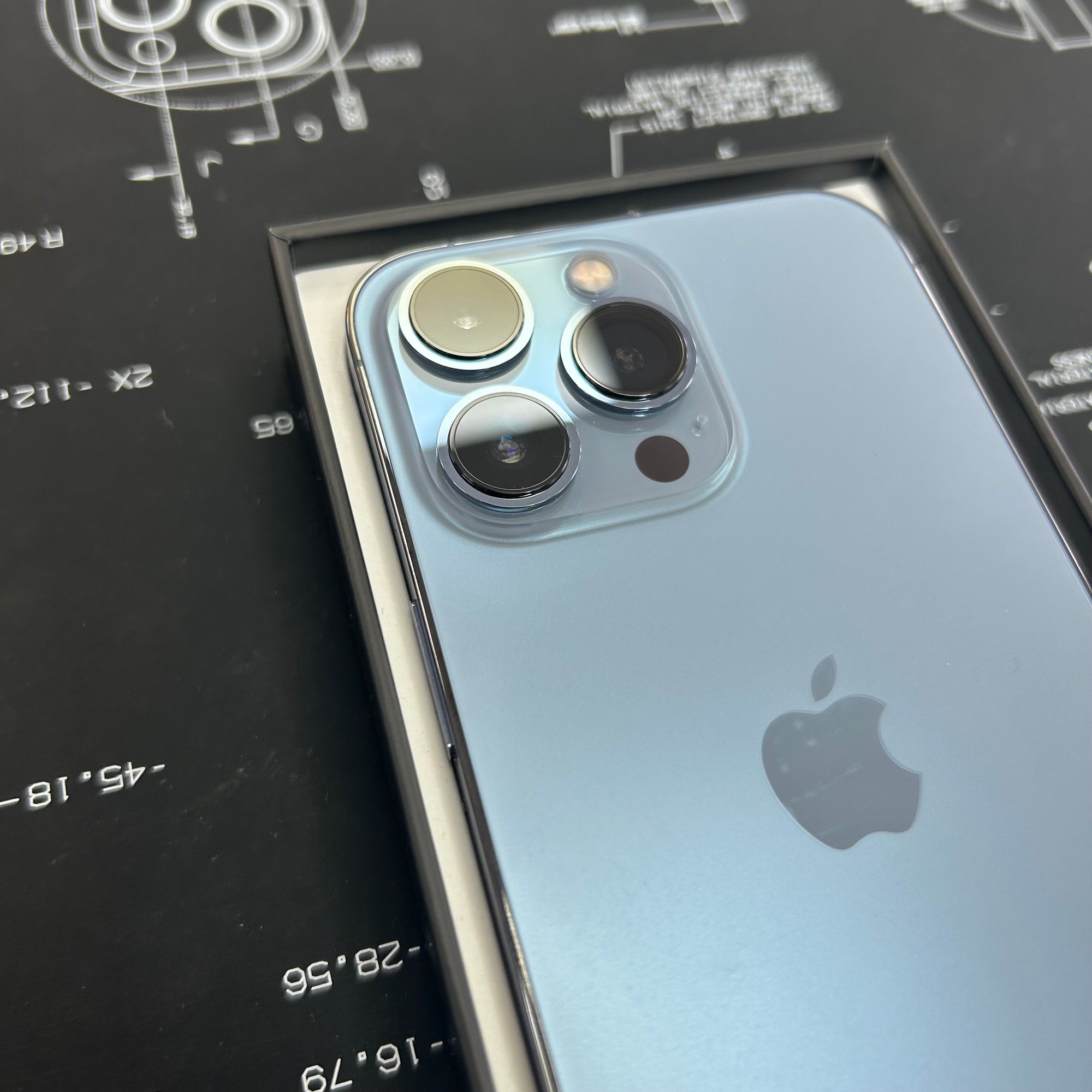 Apple iPhone 13 Pro 128GB Blue 100% Battery Health