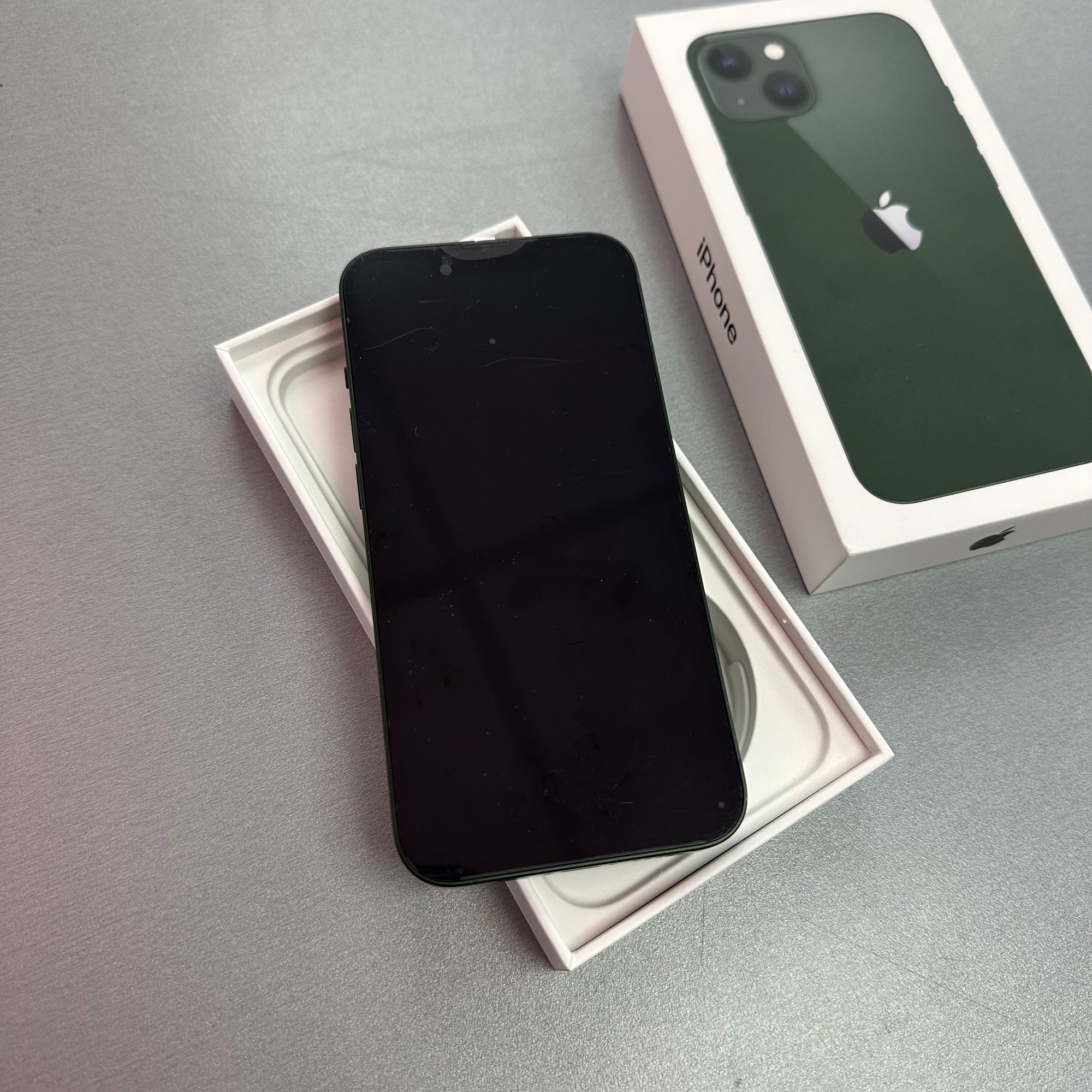 Apple iPhone 13 128GB Green - 100% Battery Health